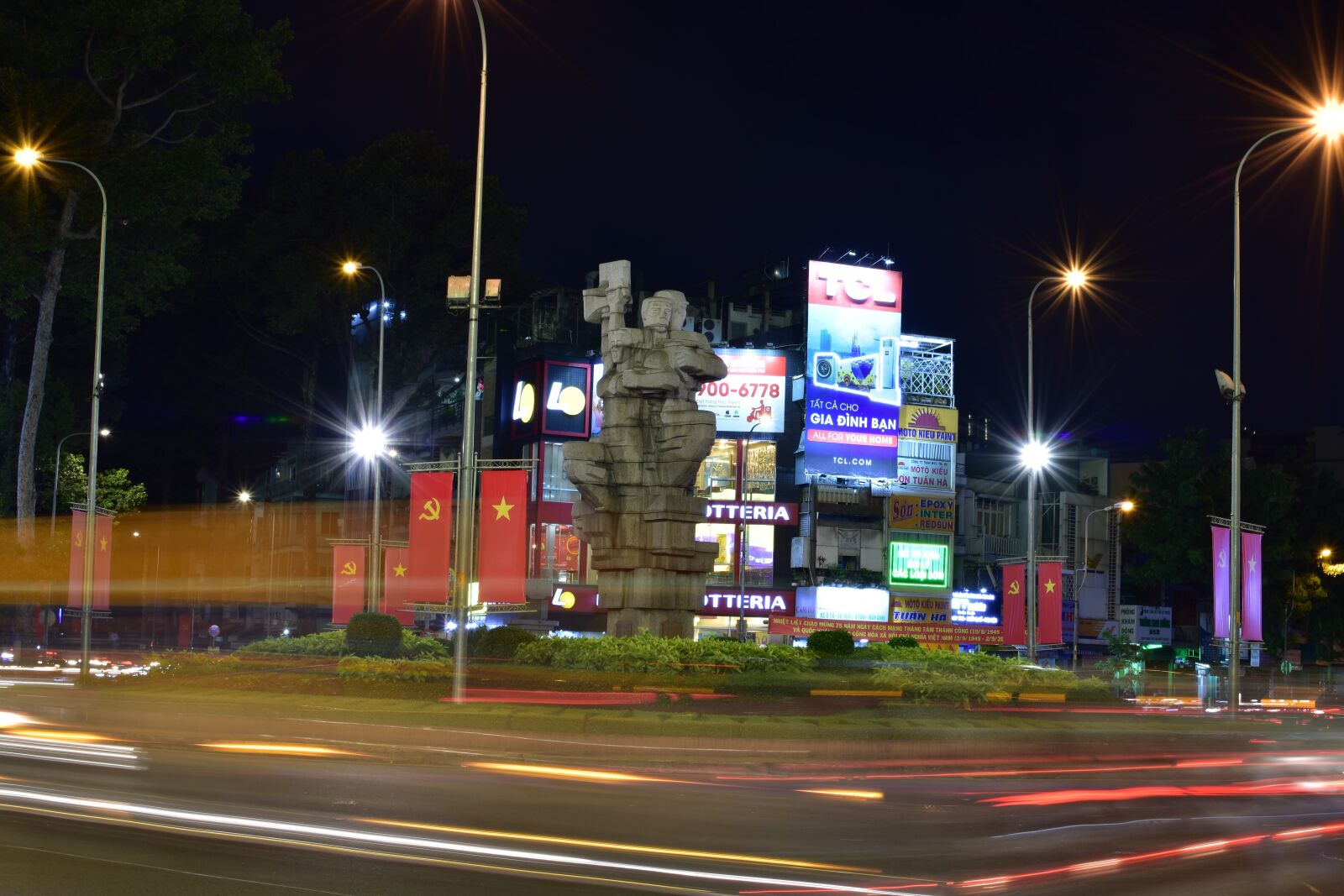 Nikon D3400 sample photo. Rotation, airport, the street photography