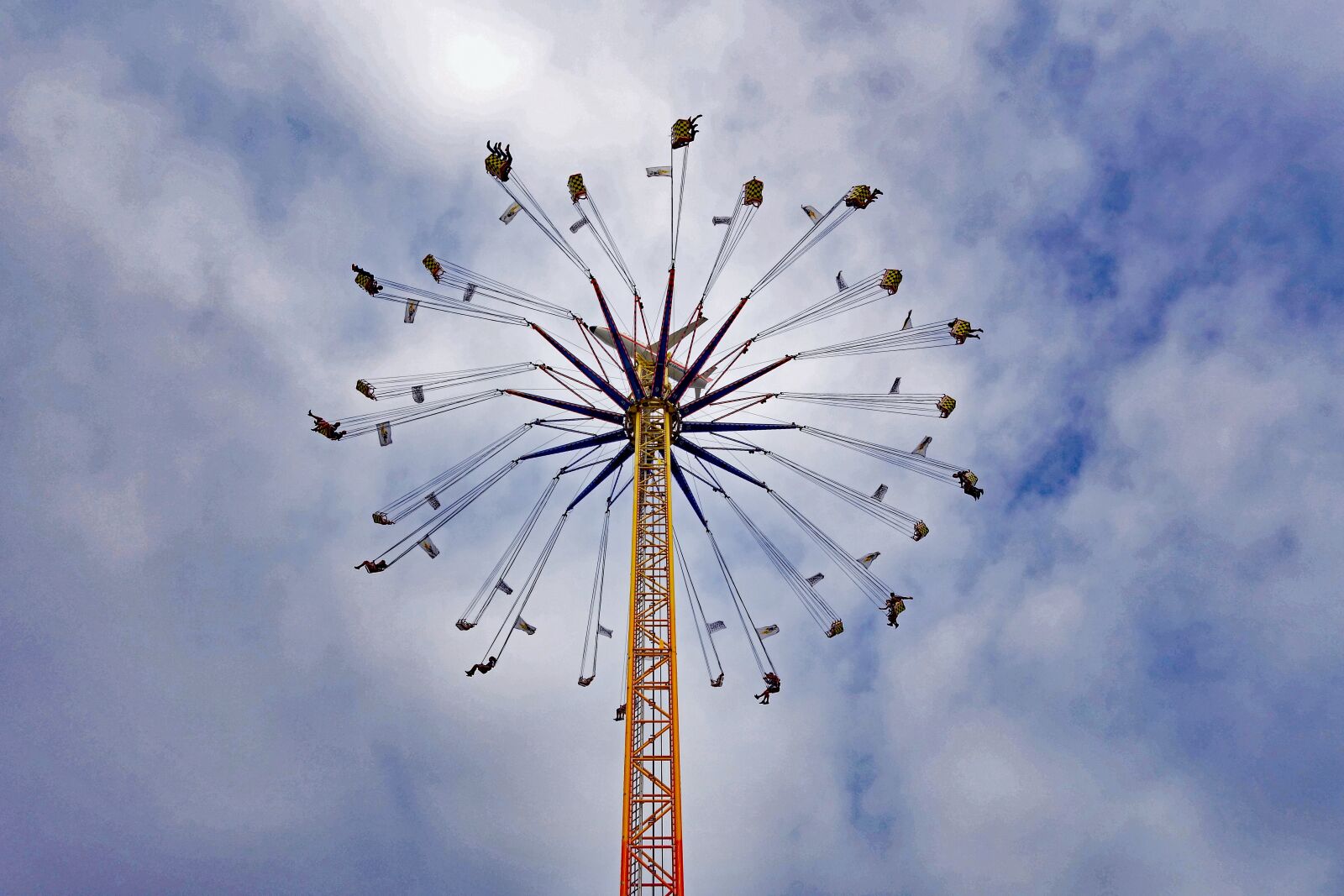 Sony Cyber-shot DSC-RX100 II sample photo. Oktoberfest, munich, chain carousel photography