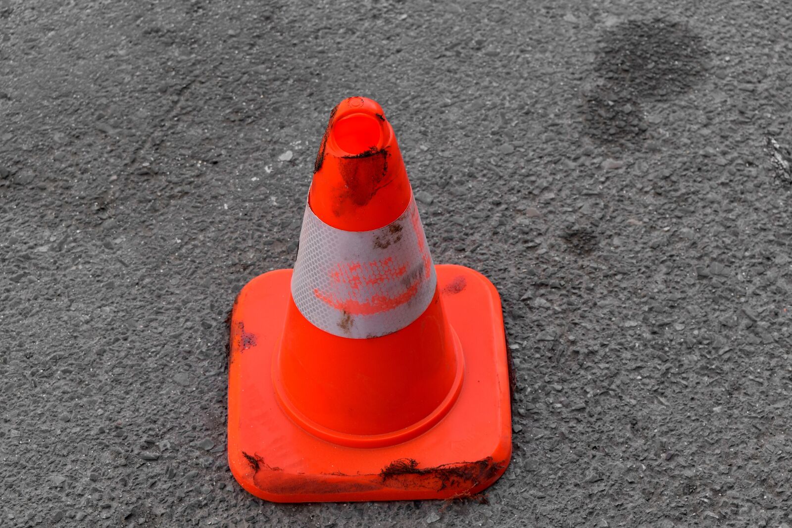 Nikon D5500 sample photo. Asphalt, object, traffic control photography