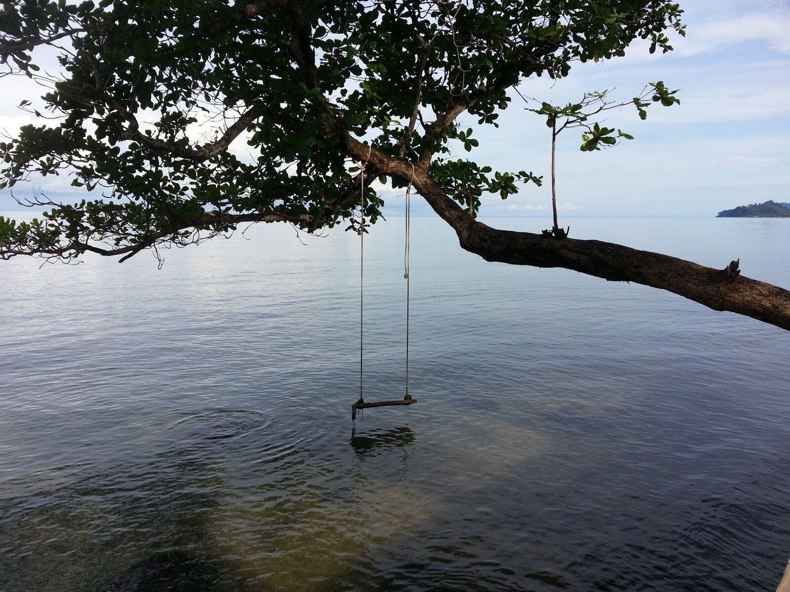 Samsung Galaxy Note2 sample photo. Wood, sea, koh chang photography