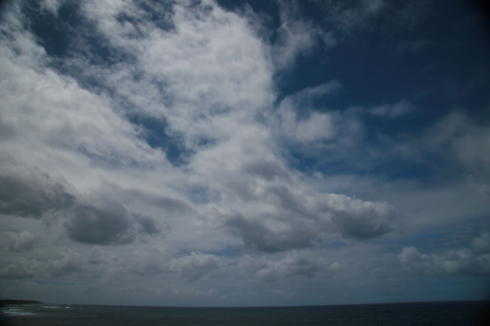 Canon EOS 30D sample photo. Sky, clouds, outdoors photography