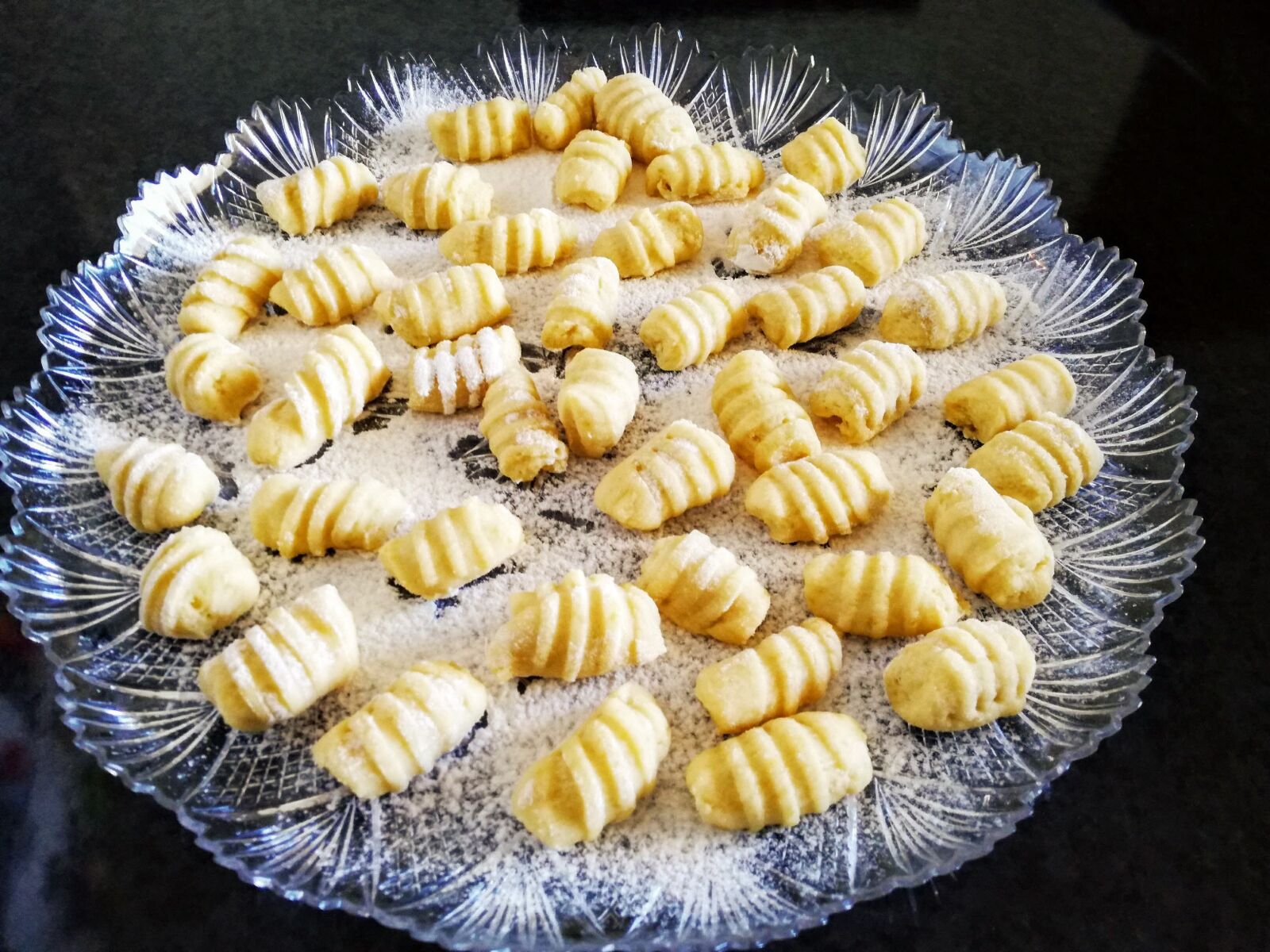 HUAWEI P9 LITE sample photo. Gnocchi, potatoes, food photography