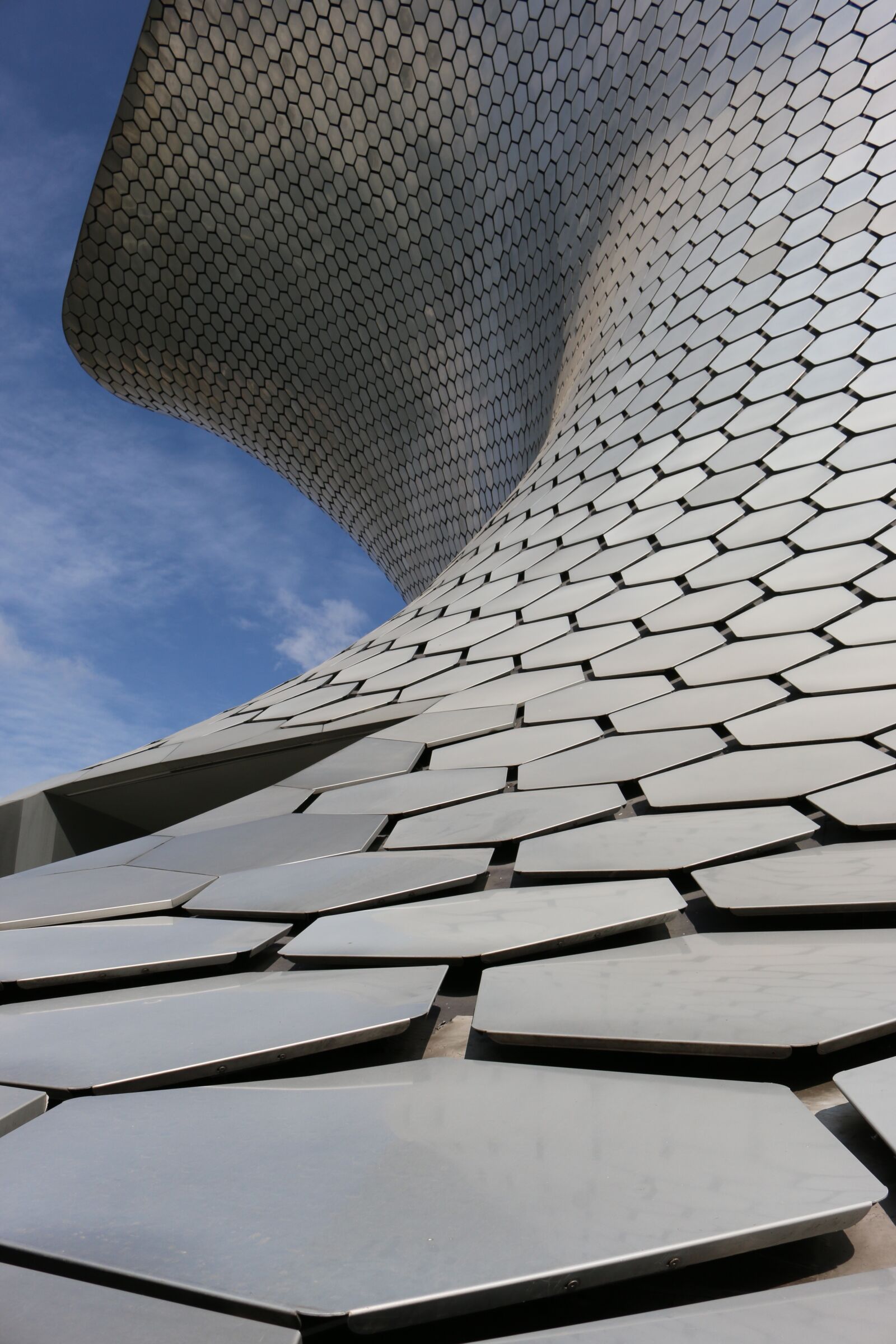 Canon EOS 70D sample photo. Soumaya museum, mexico architecture photography