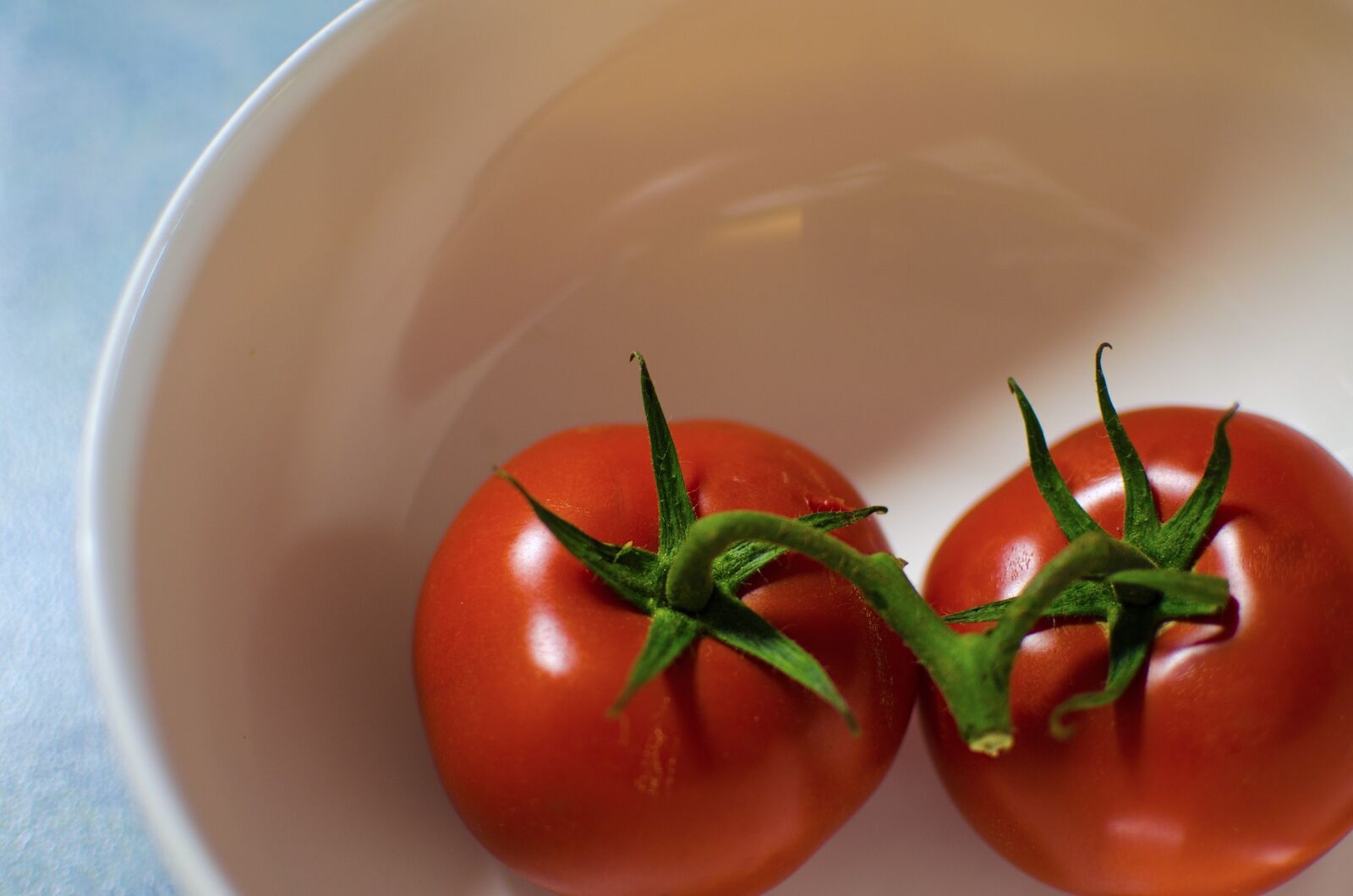 Nikon D7000 sample photo. Tomato, bowl, red photography