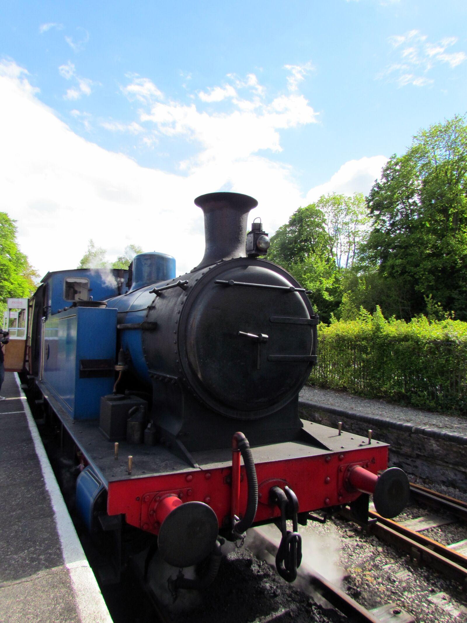 Canon PowerShot SX30 IS sample photo. Mogul, train, engine photography