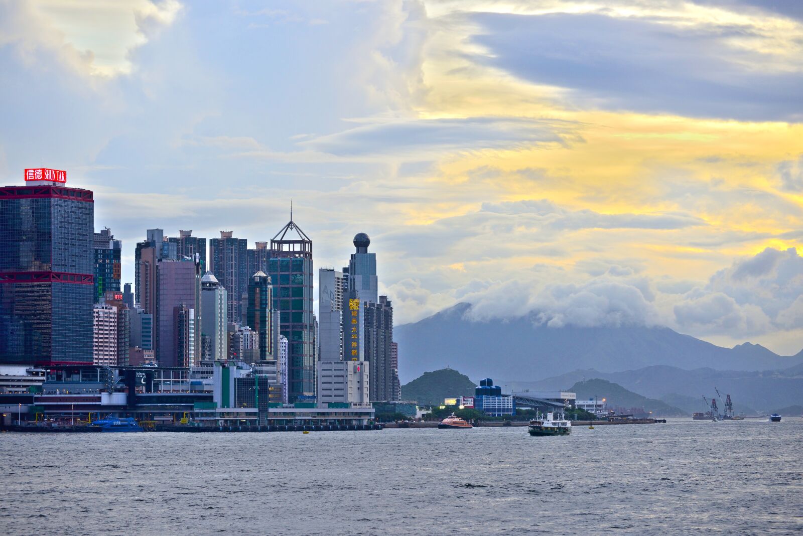 Nikon D800 sample photo. Hong kong, skyline, water photography