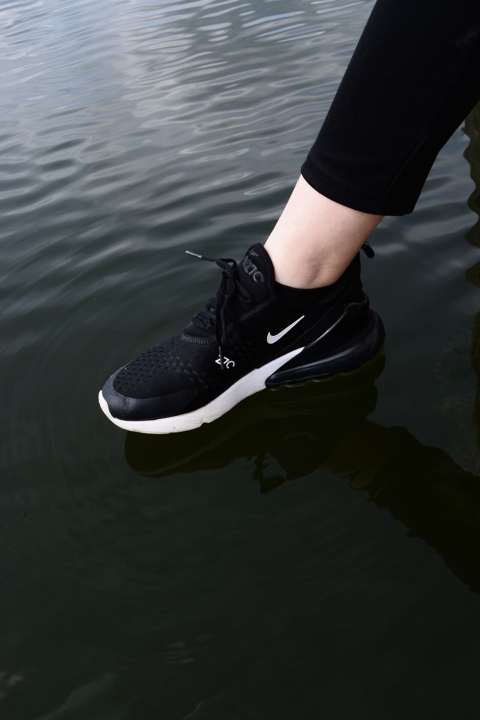 Nikon D5200 sample photo. Nike, shoe, fashion photography
