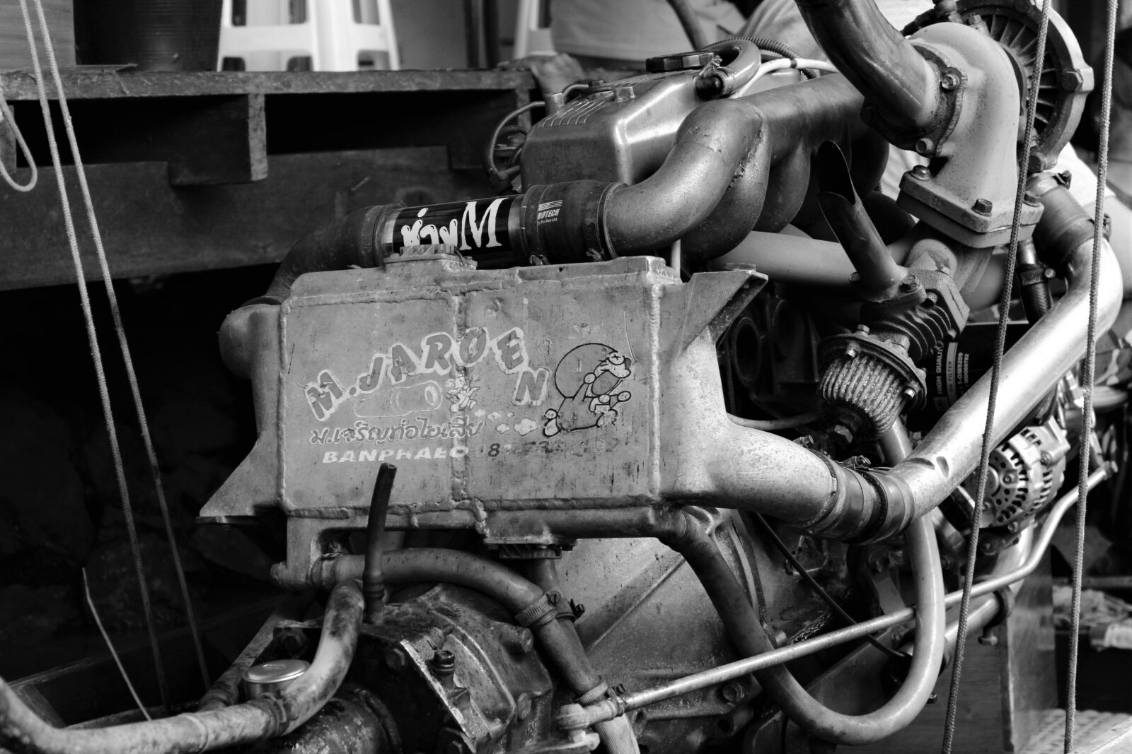 Canon EOS 600D (Rebel EOS T3i / EOS Kiss X5) sample photo. Engine, canoe, thailand photography