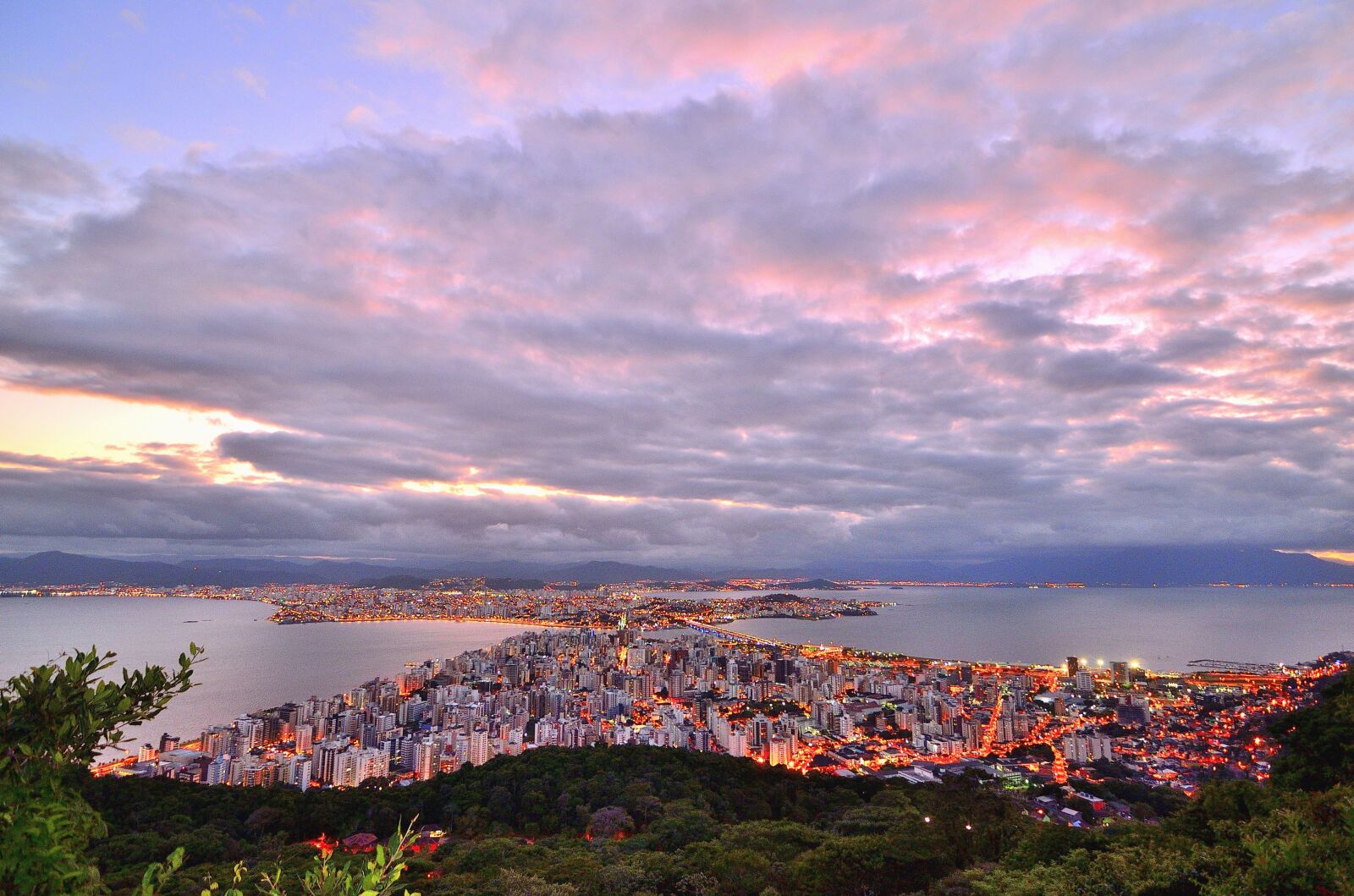 Nikon D5100 sample photo. City, dusk, landscape, nature photography