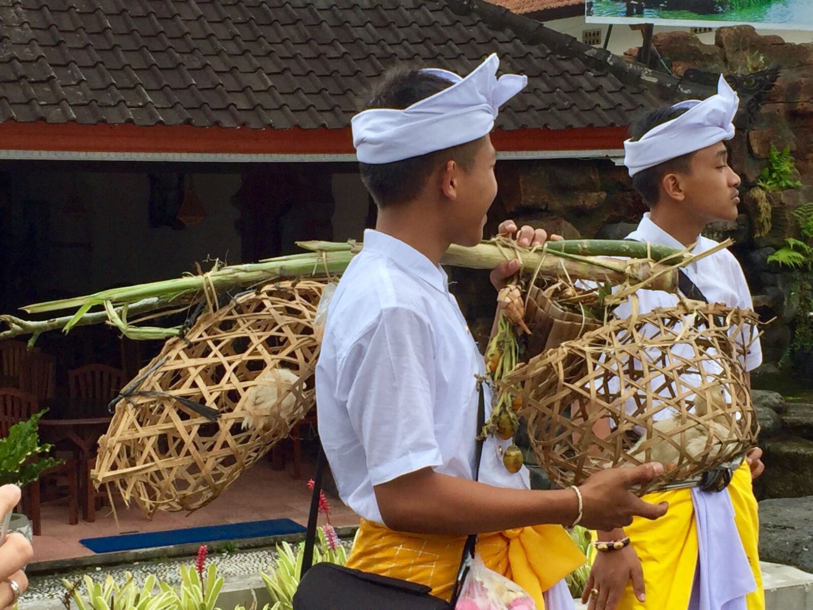 Apple iPhone 6 sample photo. Bali, indonesia, people photography