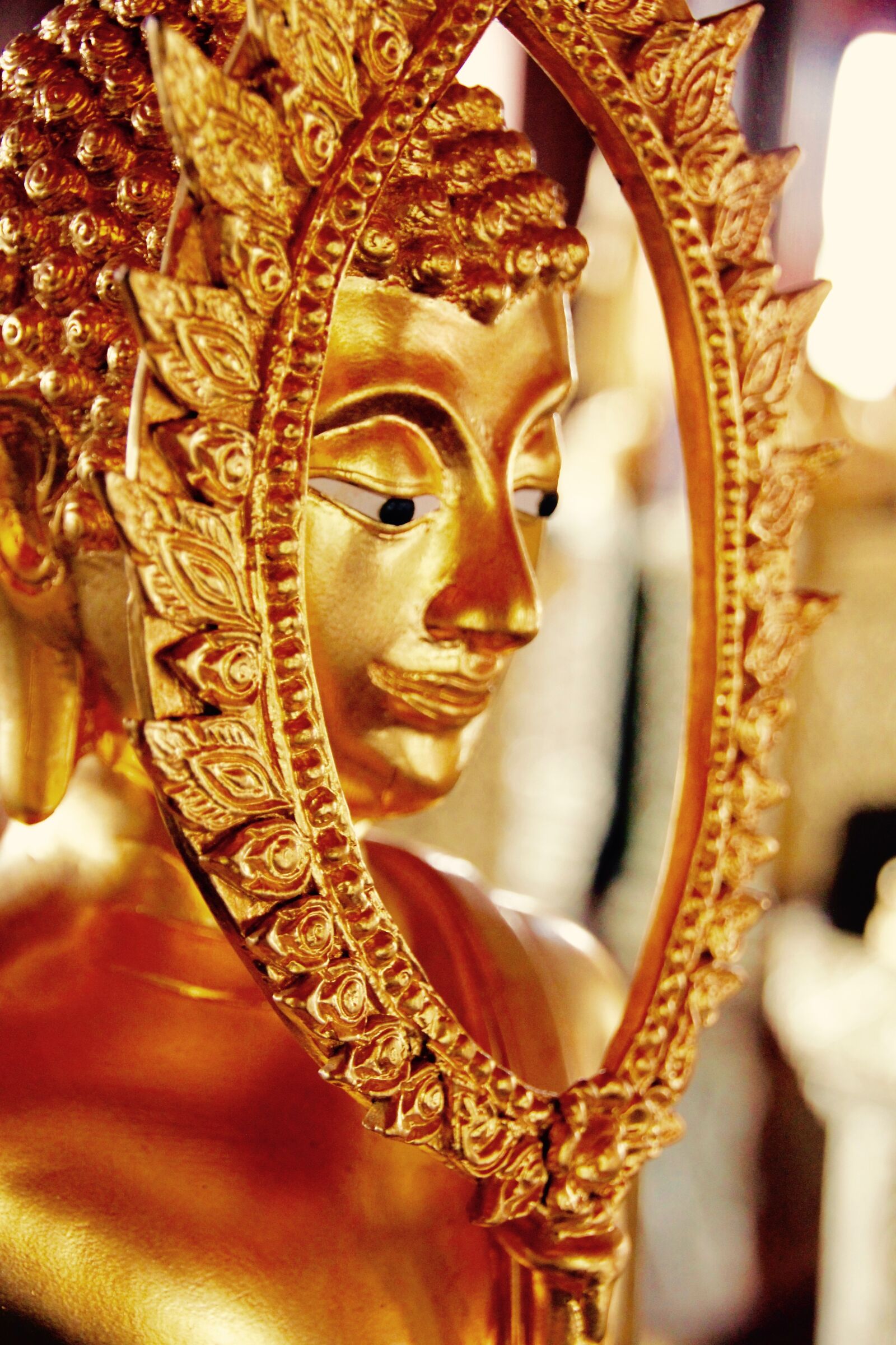 Canon EOS 60D sample photo. Bangkok, buddha, gold photography