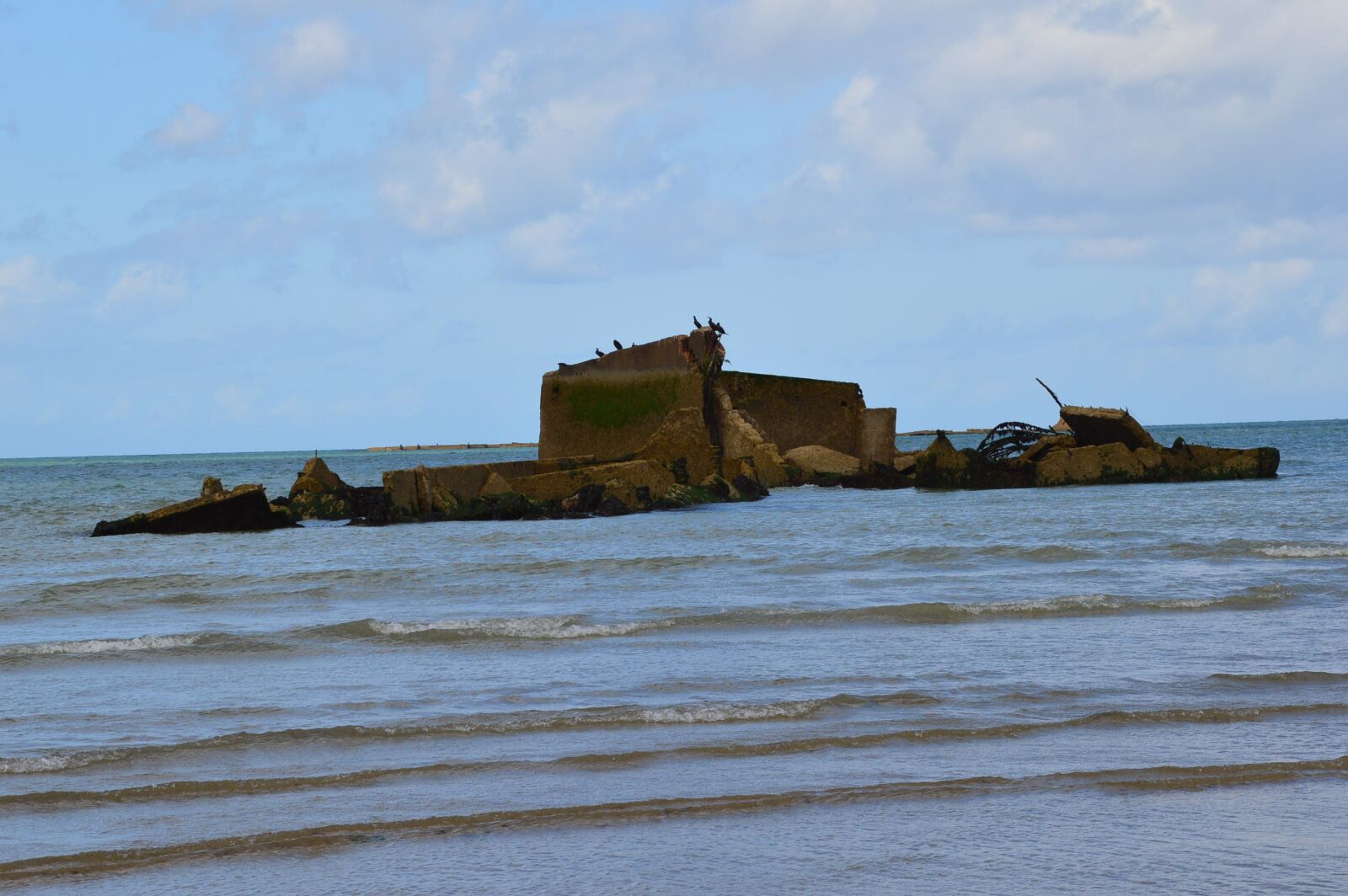 Nikon D3200 sample photo. Arromanches, june, d-day photography