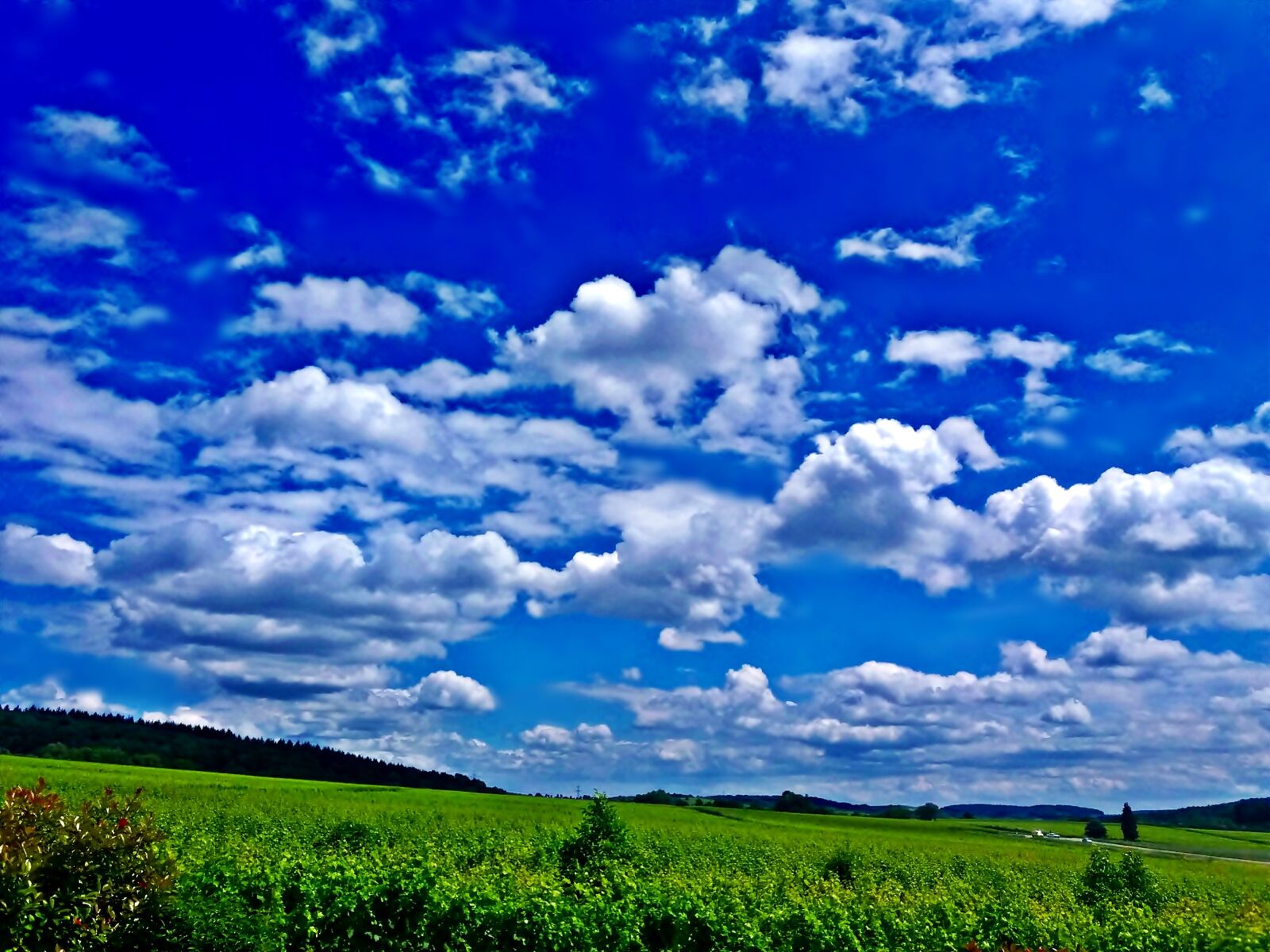 Samsung Galaxy J5 sample photo. Sky, blue, clouds photography