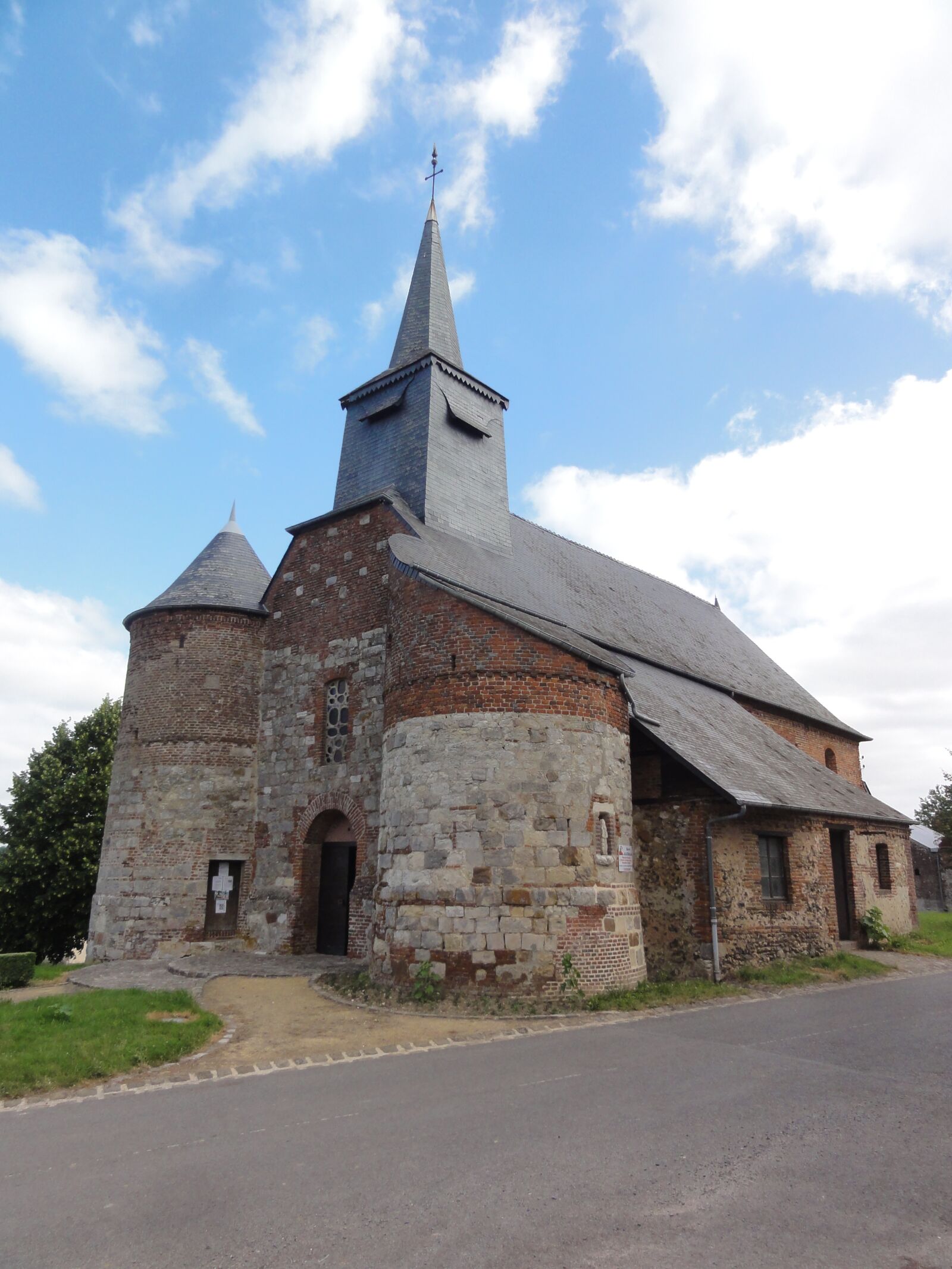 Sony DSC-HX5V sample photo. Bancigny, st nicolas, church photography