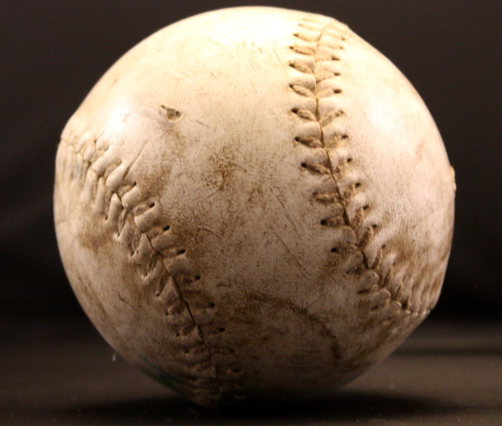f/3.5-5.6 IS sample photo. Softball, baseball ball, sport photography