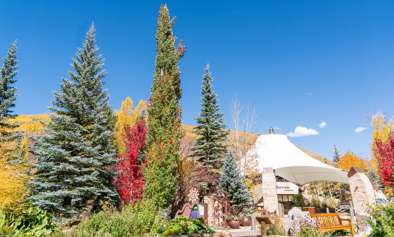 Sony a7R II + Sony FE 24-240mm F3.5-6.3 OSS sample photo. Vail, colorado, architecture photography