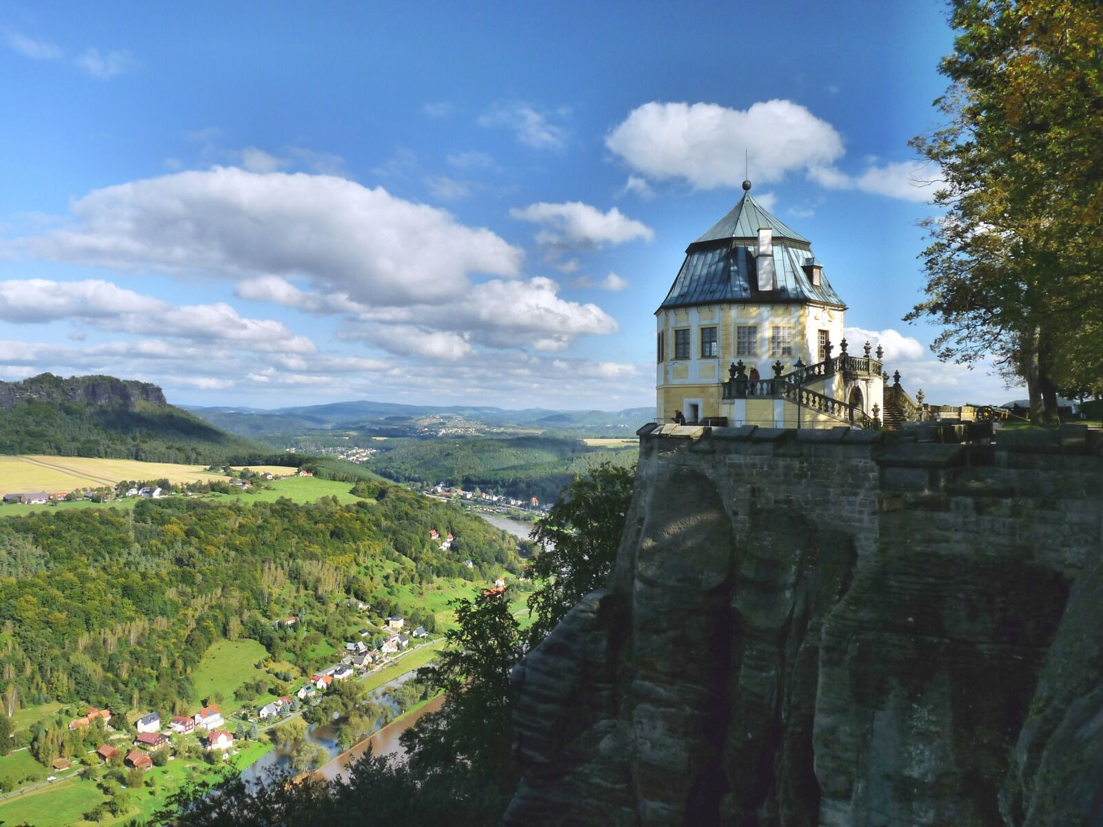 Panasonic Lumix DMC-FZ28 sample photo. Königstein, elbe, fortress photography