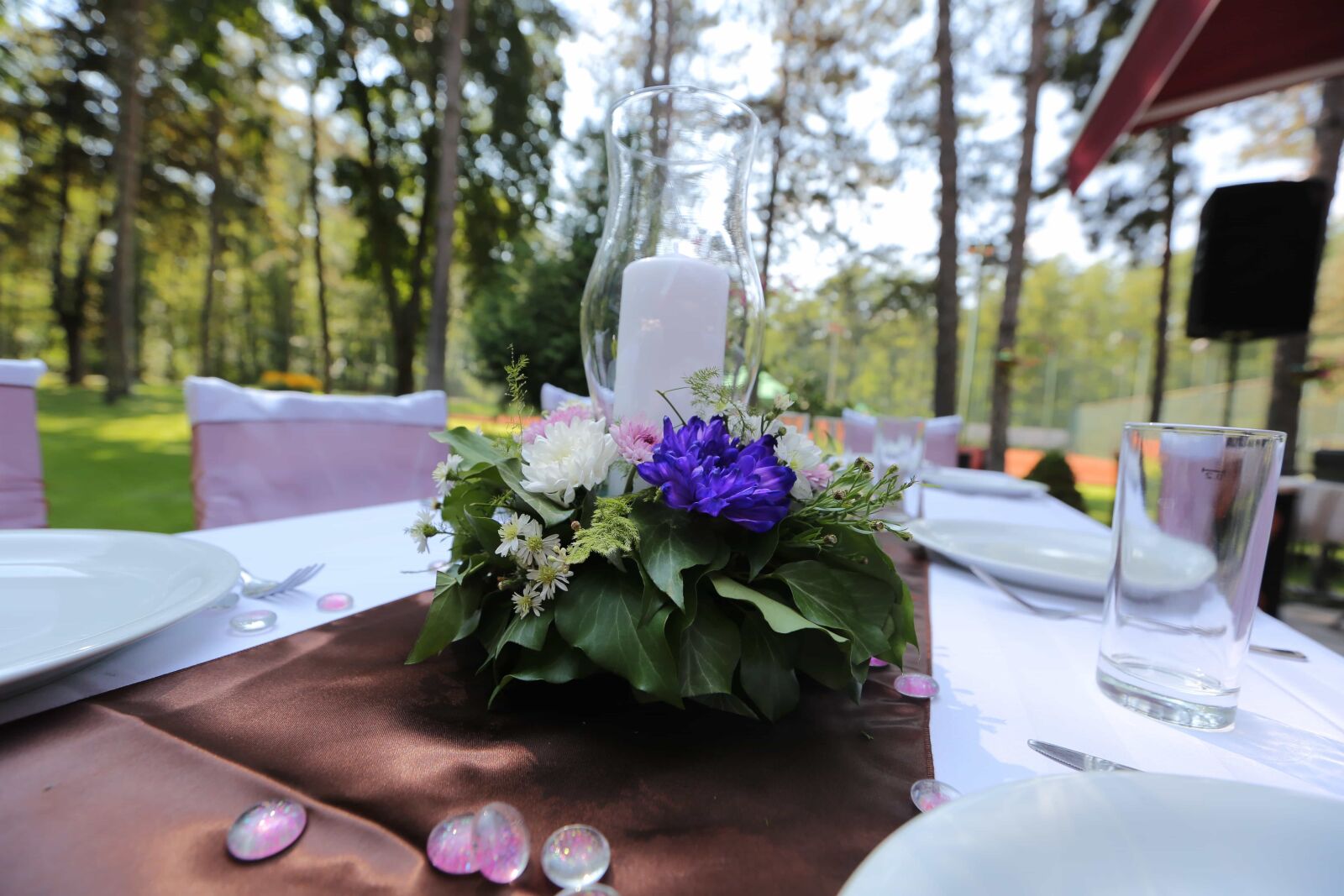 Canon EF 16-35mm F2.8L II USM sample photo. Bouquet, candle, decor, decorative photography