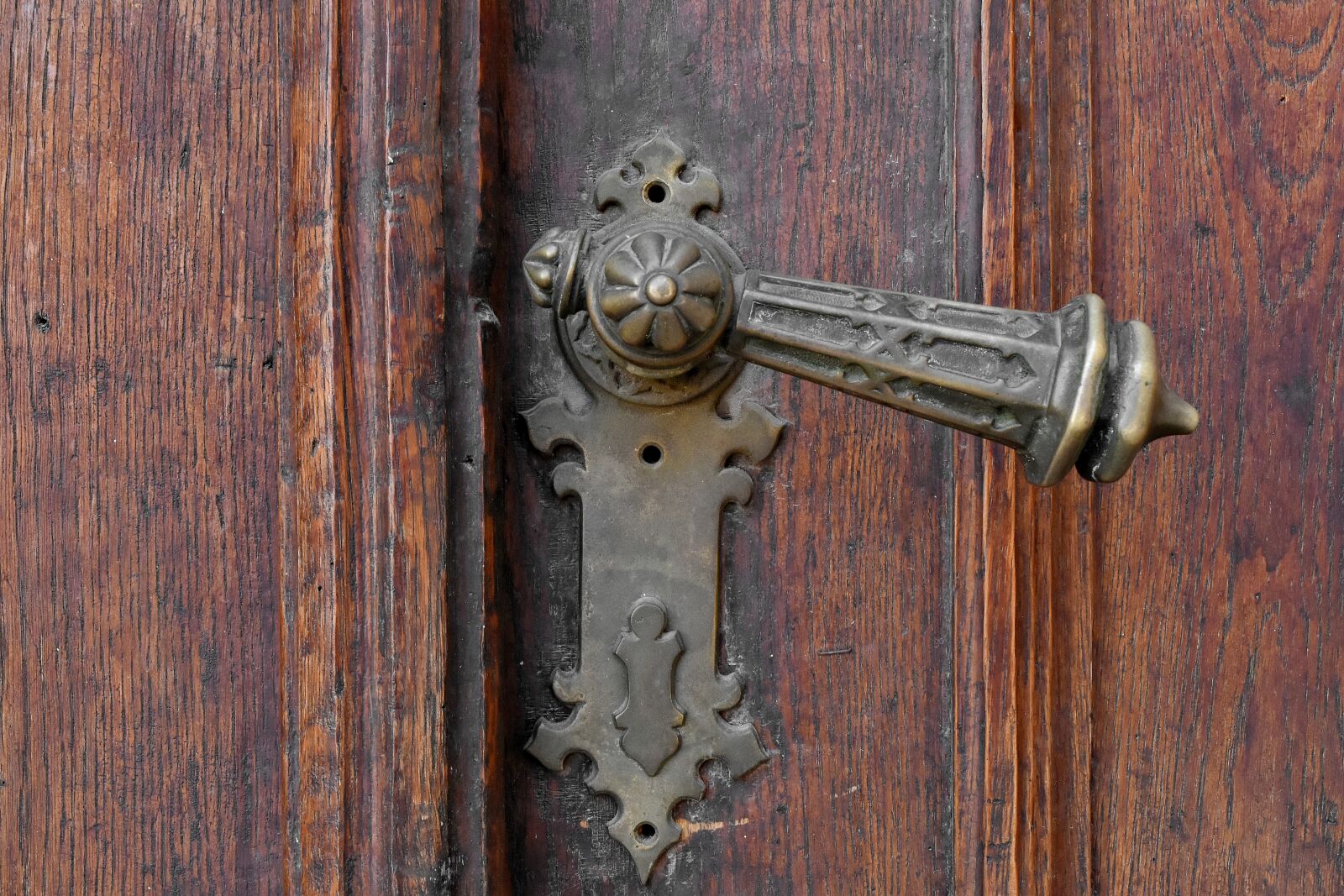 Nikon D5500 sample photo. Entrance, front door, lock photography
