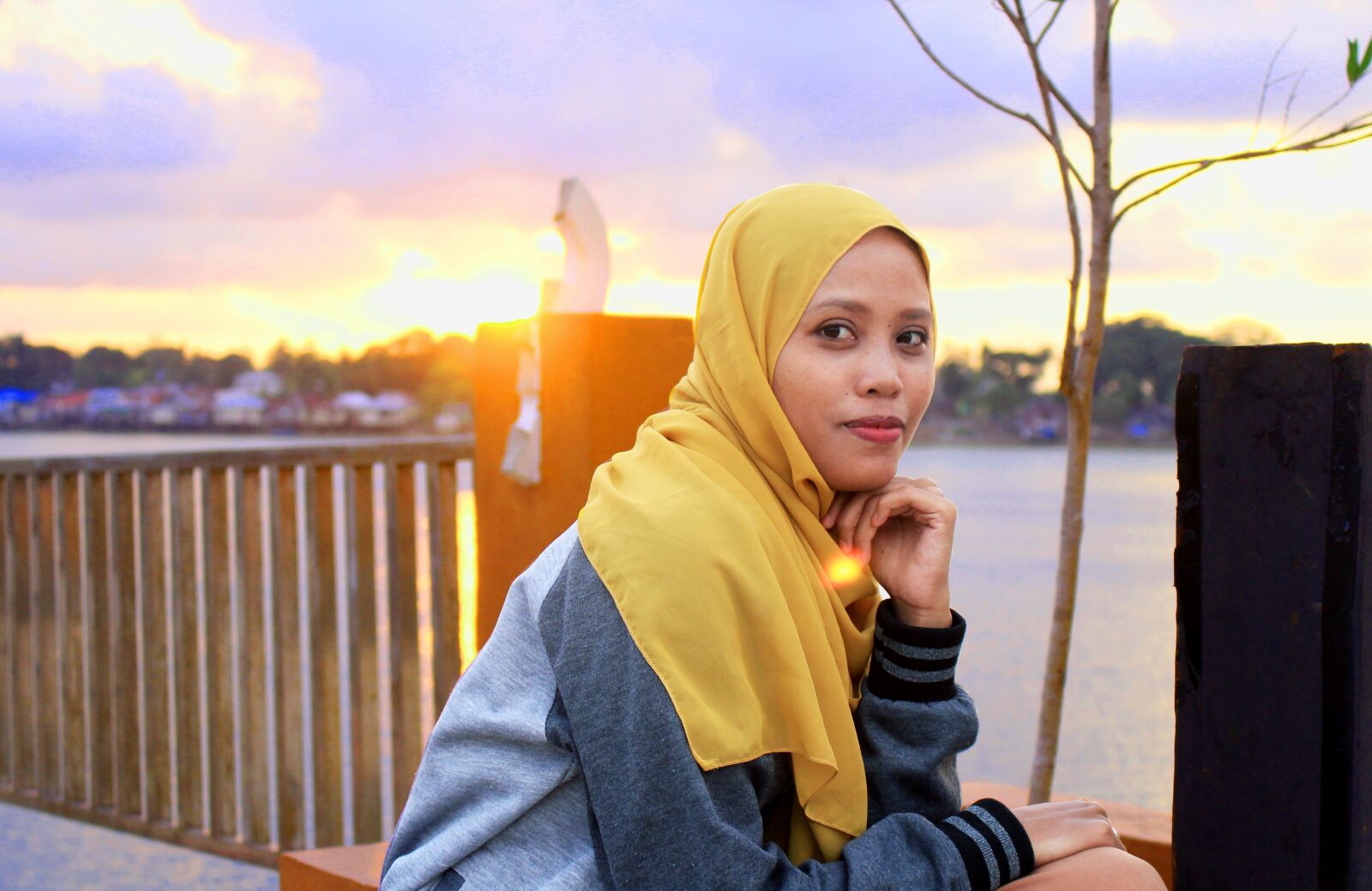 Canon EOS 700D (EOS Rebel T5i / EOS Kiss X7i) sample photo. Sunset, man, beach photography