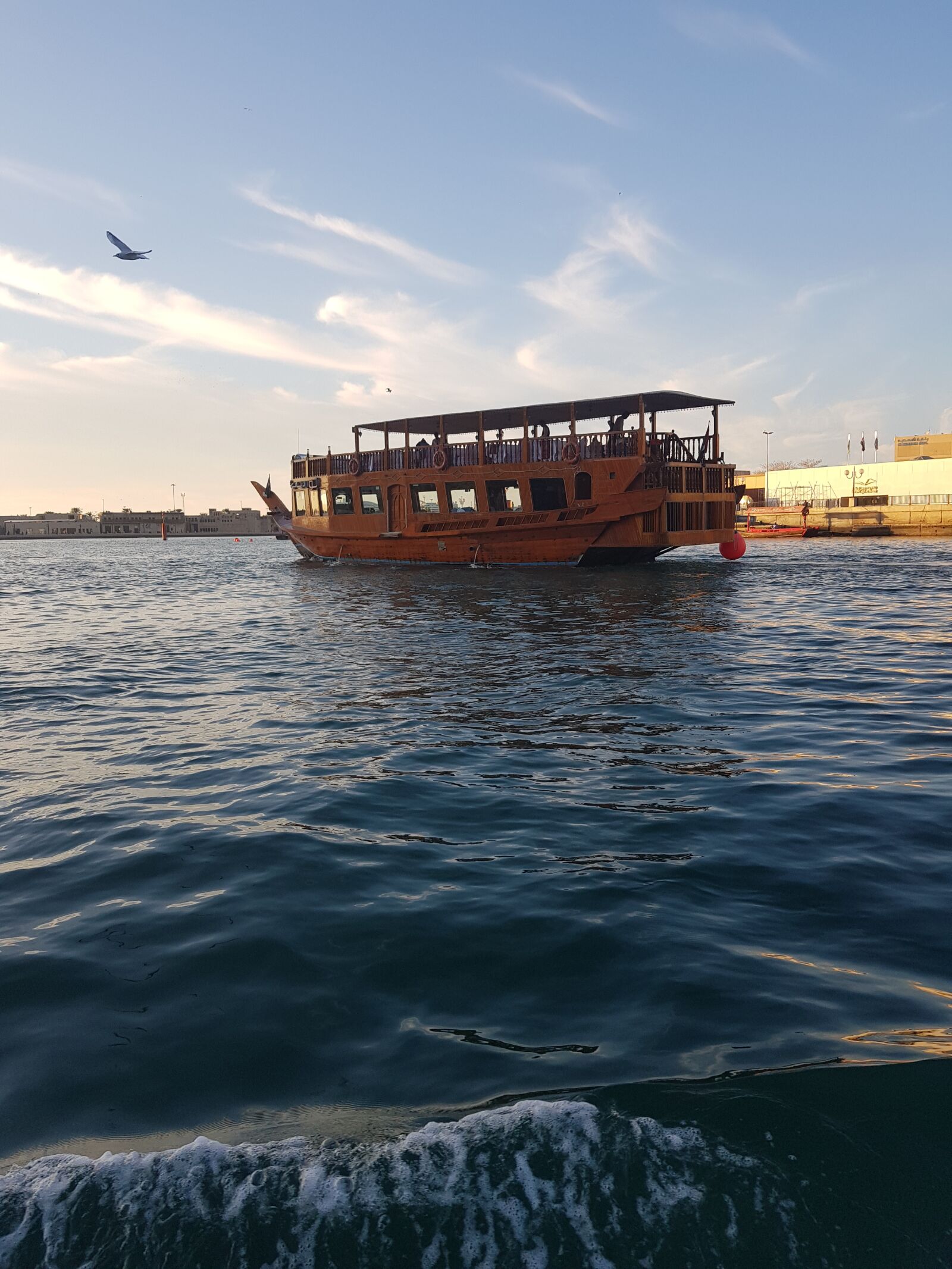 Samsung Galaxy S8 sample photo. Dhow, boat, sea photography