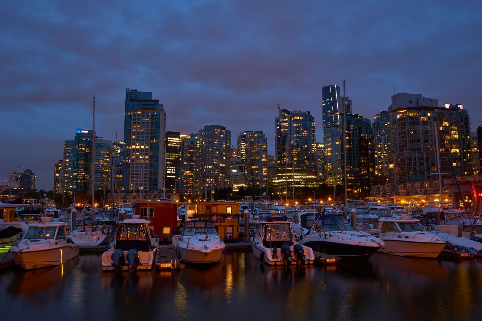 Sony a6000 + Sigma 19mm F2.8 EX DN sample photo. Vancouver, port, night photography