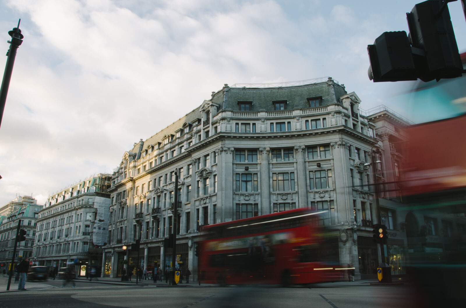Nikon D5100 sample photo. Blur, bus, city, london photography