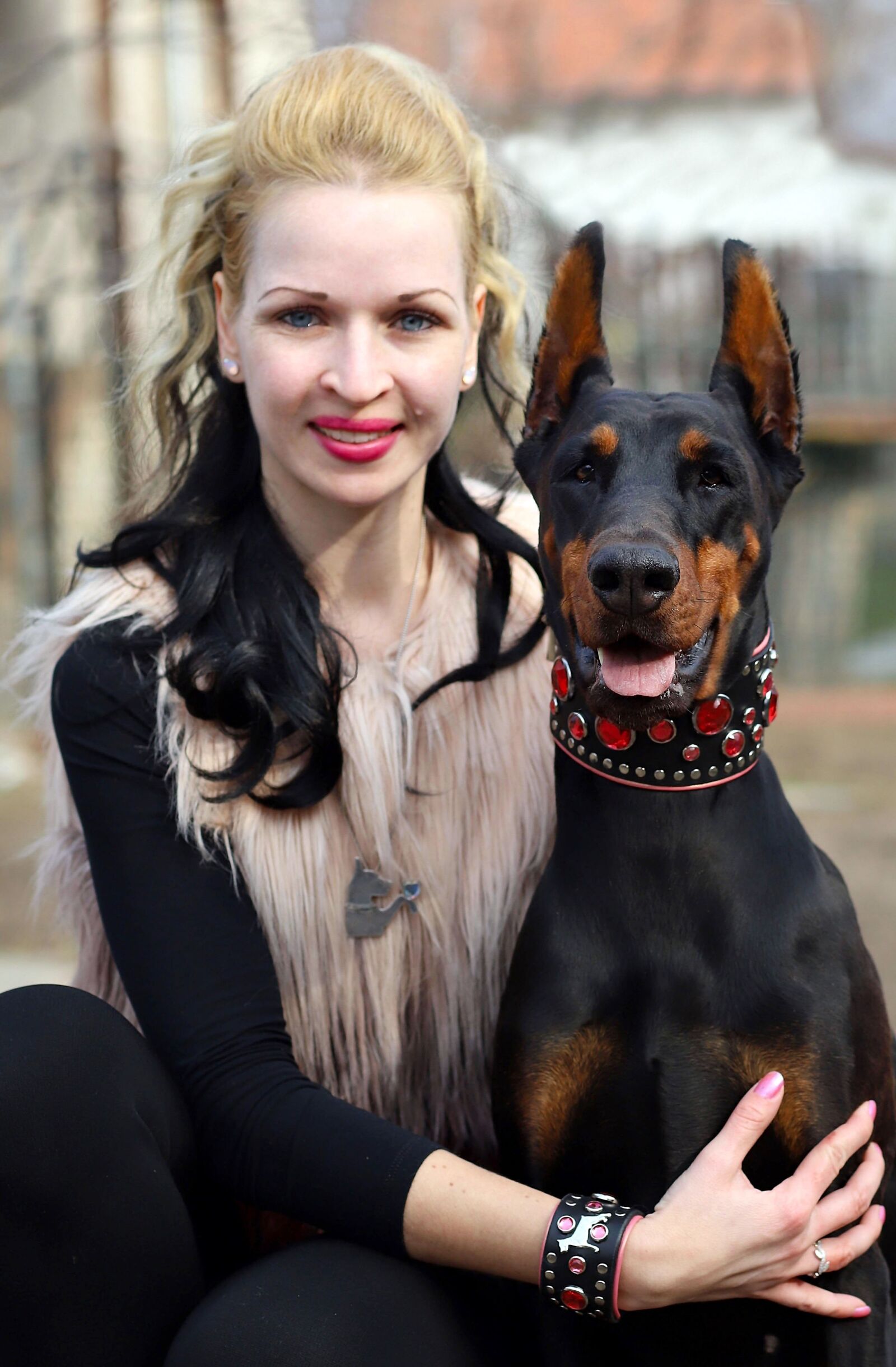 Canon EF 85mm F1.8 USM sample photo. Doberman, dog, blonde woman photography