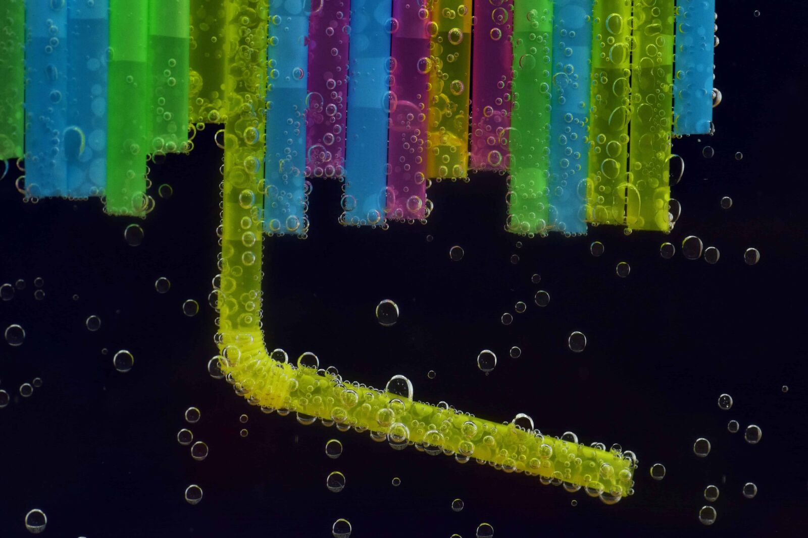 Nikon D3300 sample photo. Drinking straw, bubble, plastic photography
