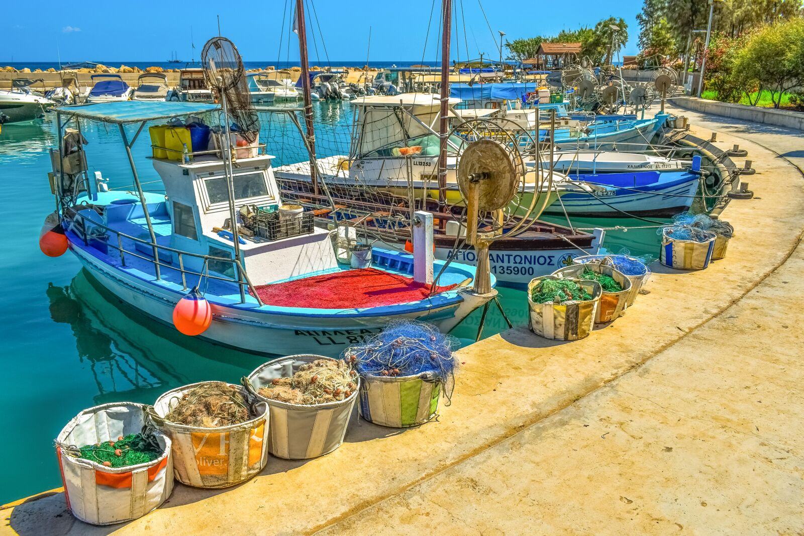 Nikon D3300 sample photo. Fishing harbor, boat, scenery photography