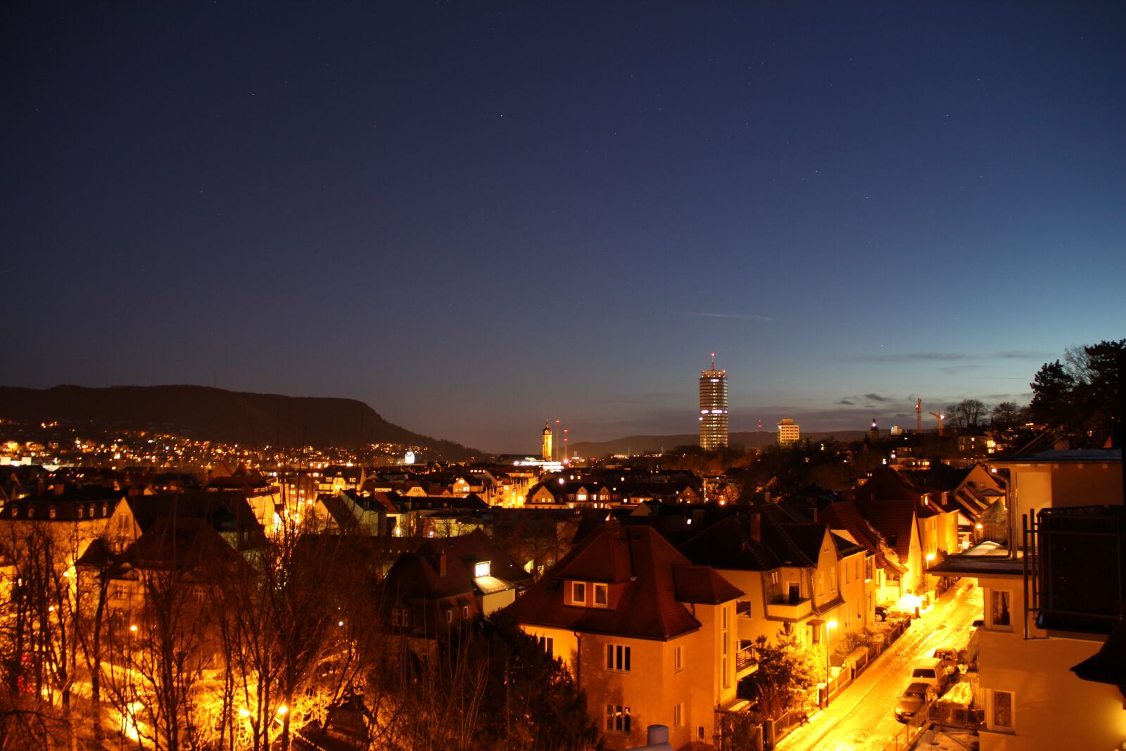 Canon EOS 550D (EOS Rebel T2i / EOS Kiss X4) sample photo. Jena, night photograph, city photography