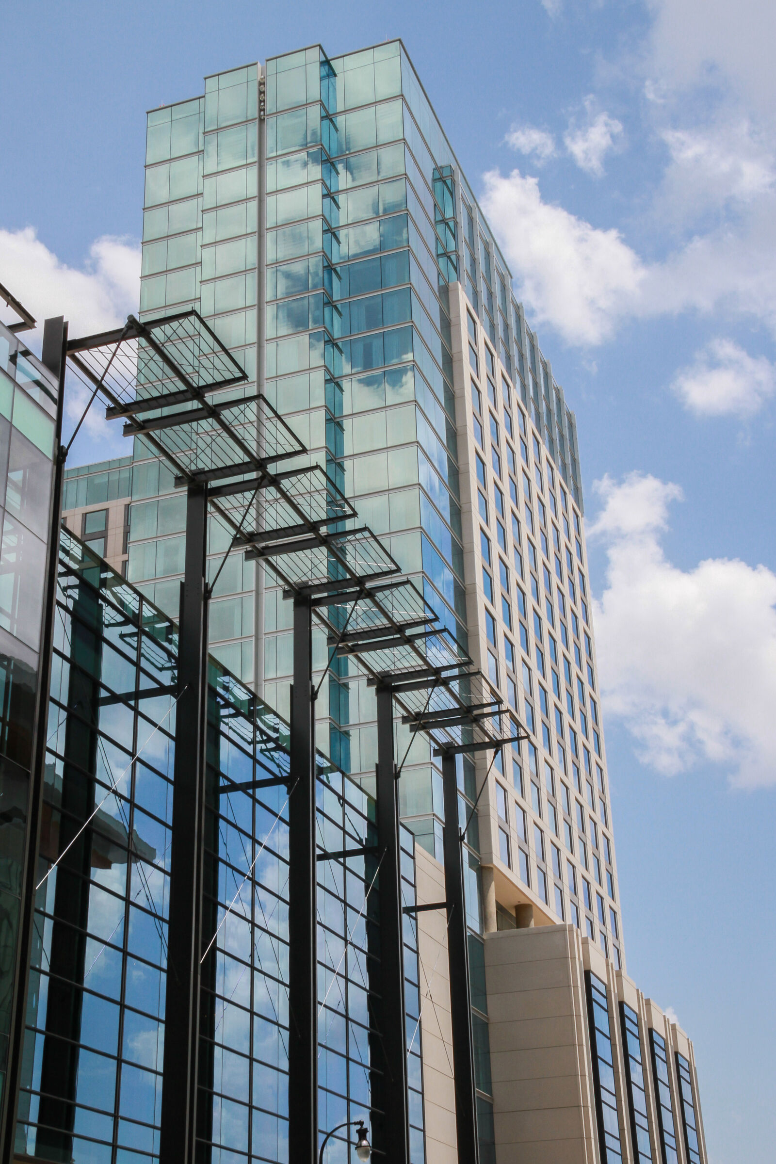 Canon EOS 7D sample photo. Architecture, building, hotel, nashville photography