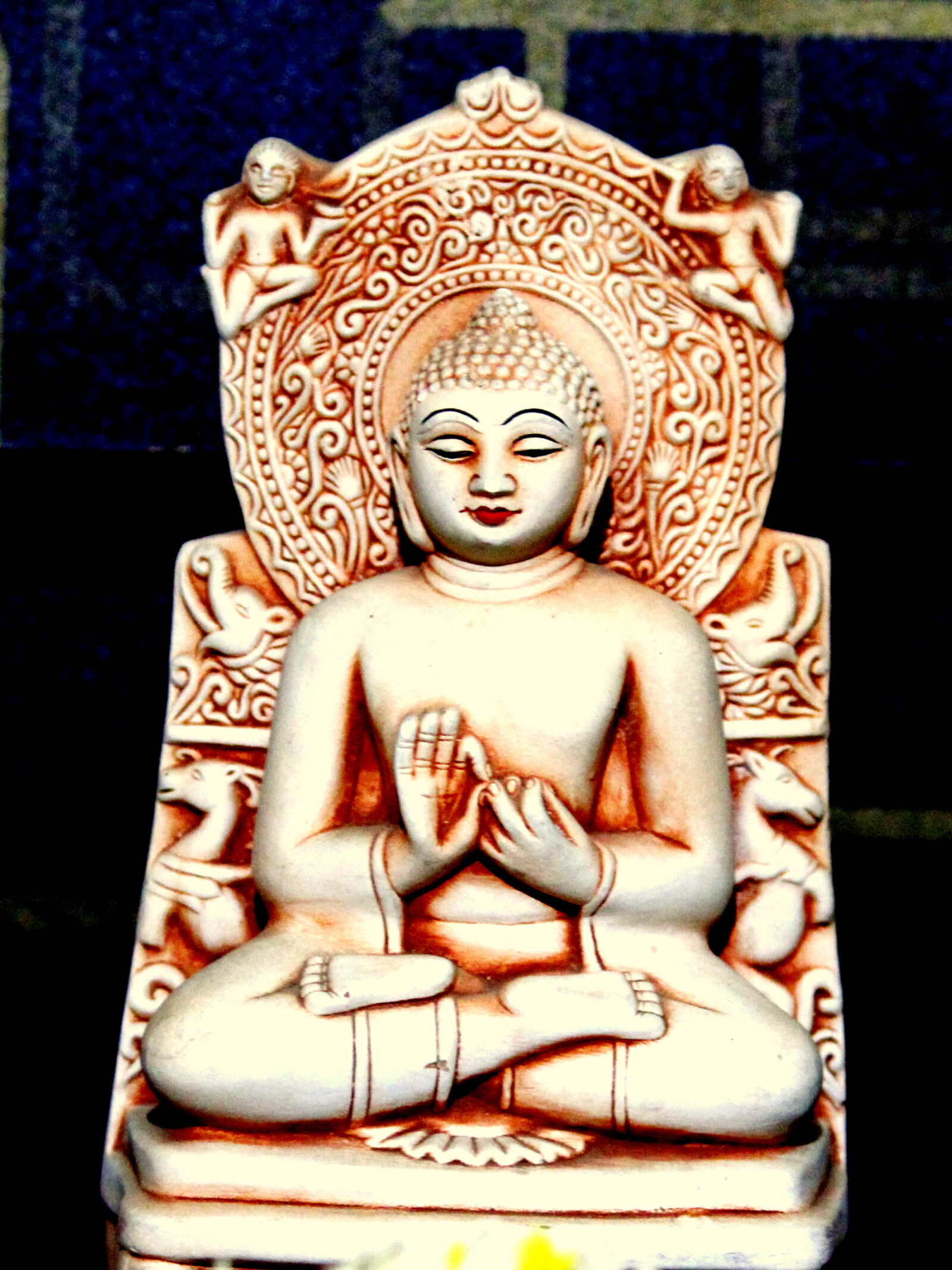 Canon EOS 1300D (EOS Rebel T6 / EOS Kiss X80) sample photo. Buddha, energy, peace, shade photography
