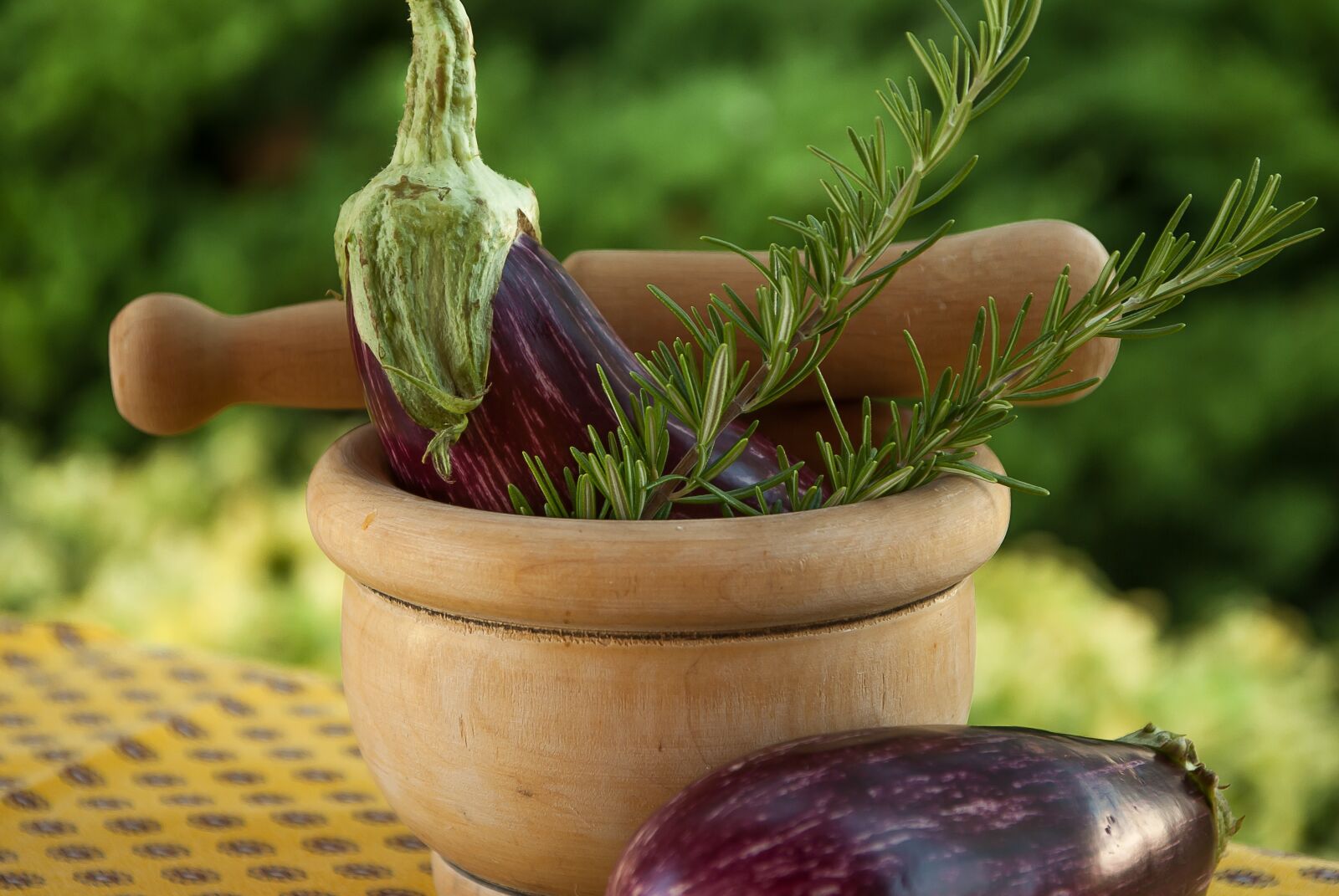 Pentax K10D sample photo. Eggplant, rosemary, mortar photography