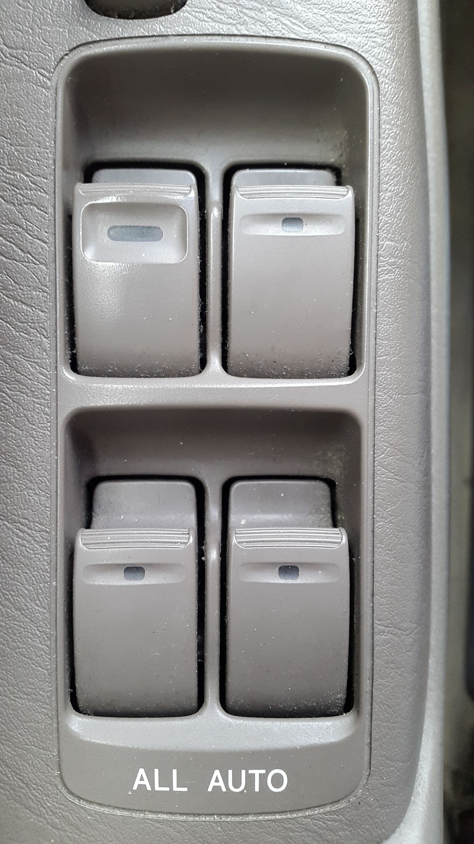 Samsung Galaxy Alpha sample photo. Control unit, auto, door photography