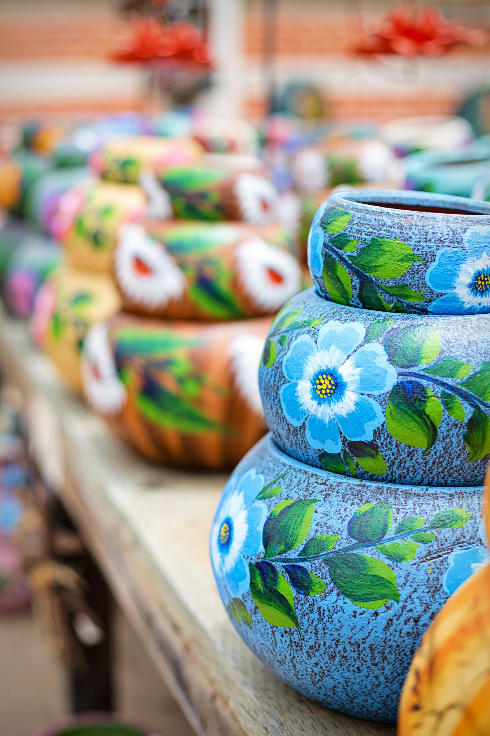 Canon EF 50mm F1.4 USM sample photo. Pottery, pots, painted photography