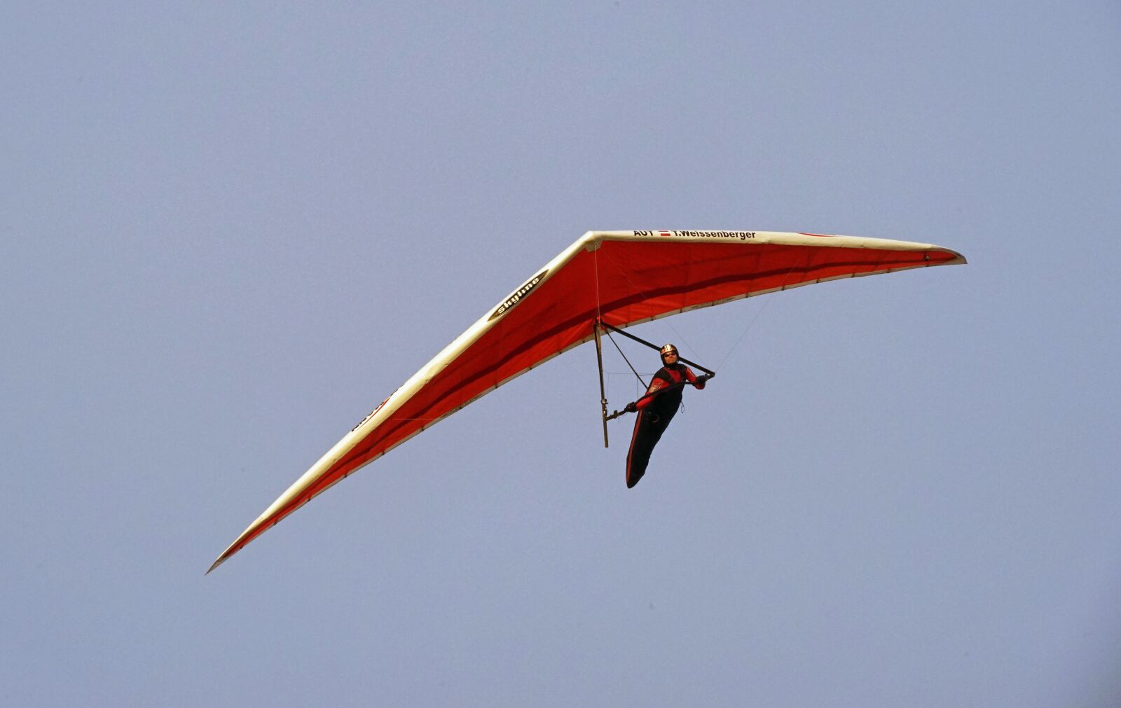 Sony a7 + Sony FE 24-240mm F3.5-6.3 OSS sample photo. Paragliding, paraglider, hobby photography
