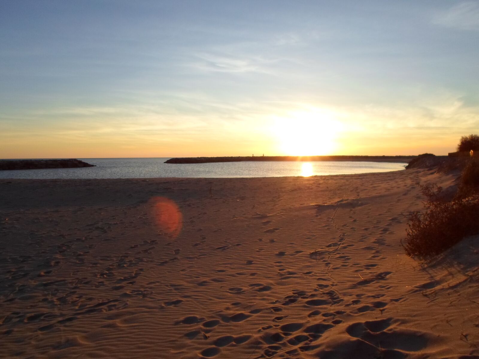 Samsung ST66 / ST68 sample photo. Sunset, seaside, saintes maries photography