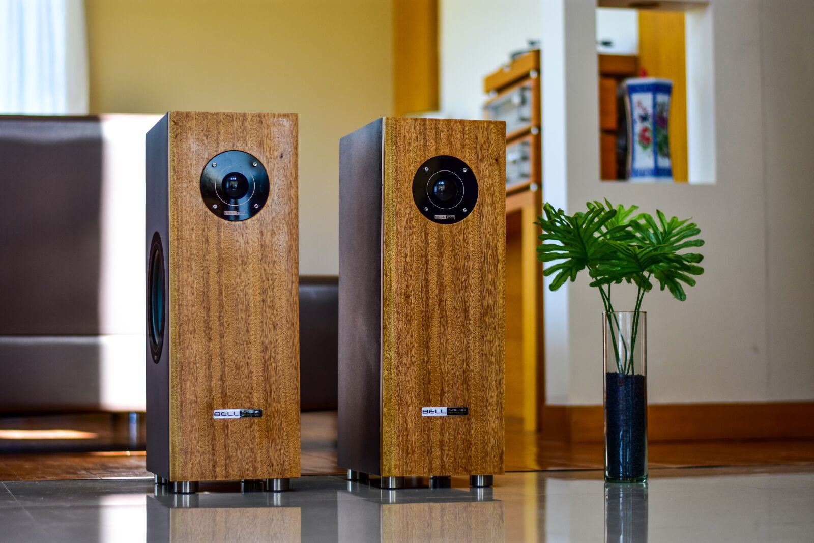 Nikon D3400 sample photo. Speakers, wood, elegant photography