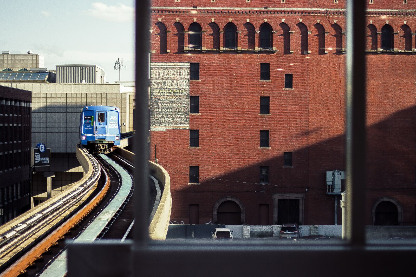 Canon EF 50mm F1.8 STM sample photo. Train, train tracks, detroit photography