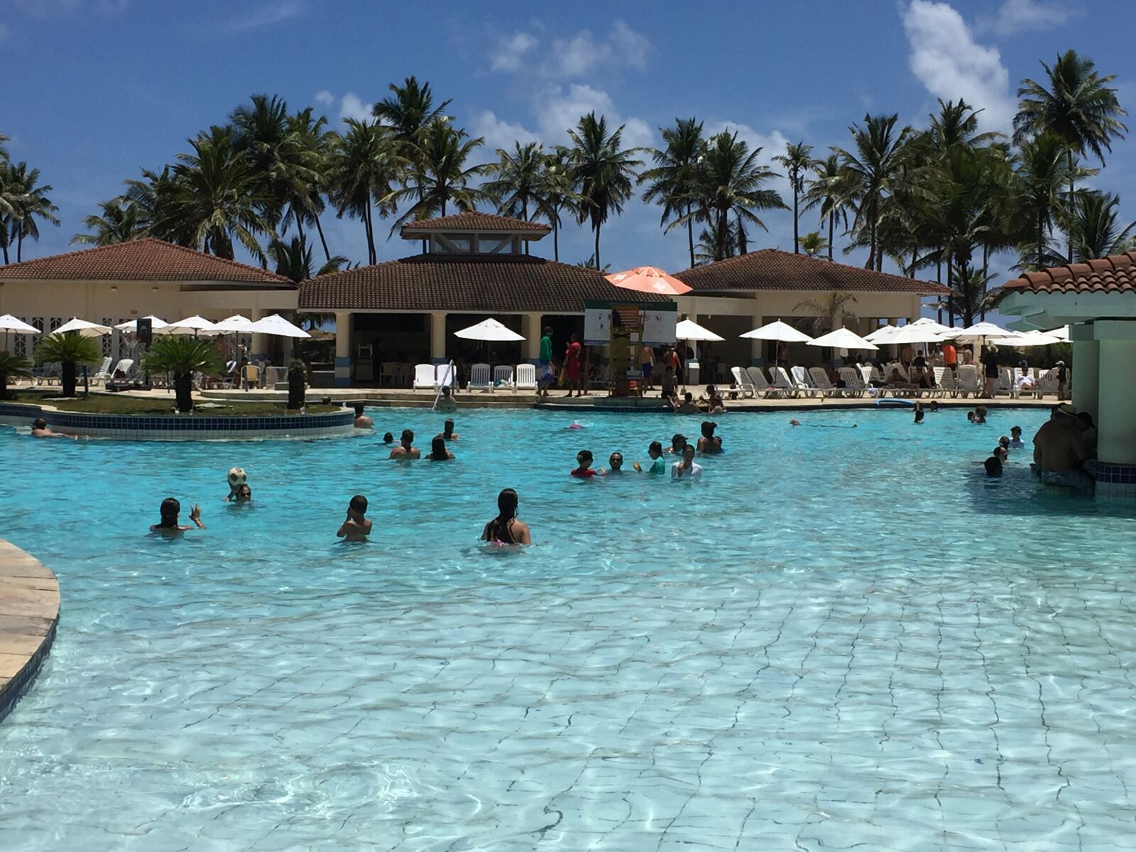 Apple iPhone 6 sample photo. Pool, sun photography