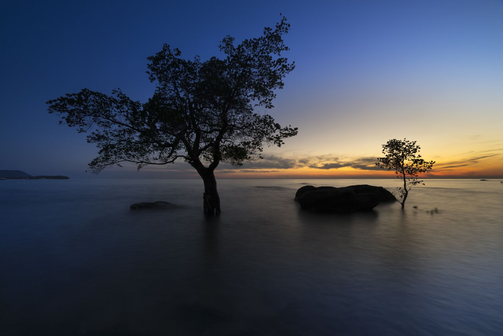 Voigtlander ULTRA WIDE-HELIAR 12mm F5.6 III sample photo. The sun, phuquoc, island photography