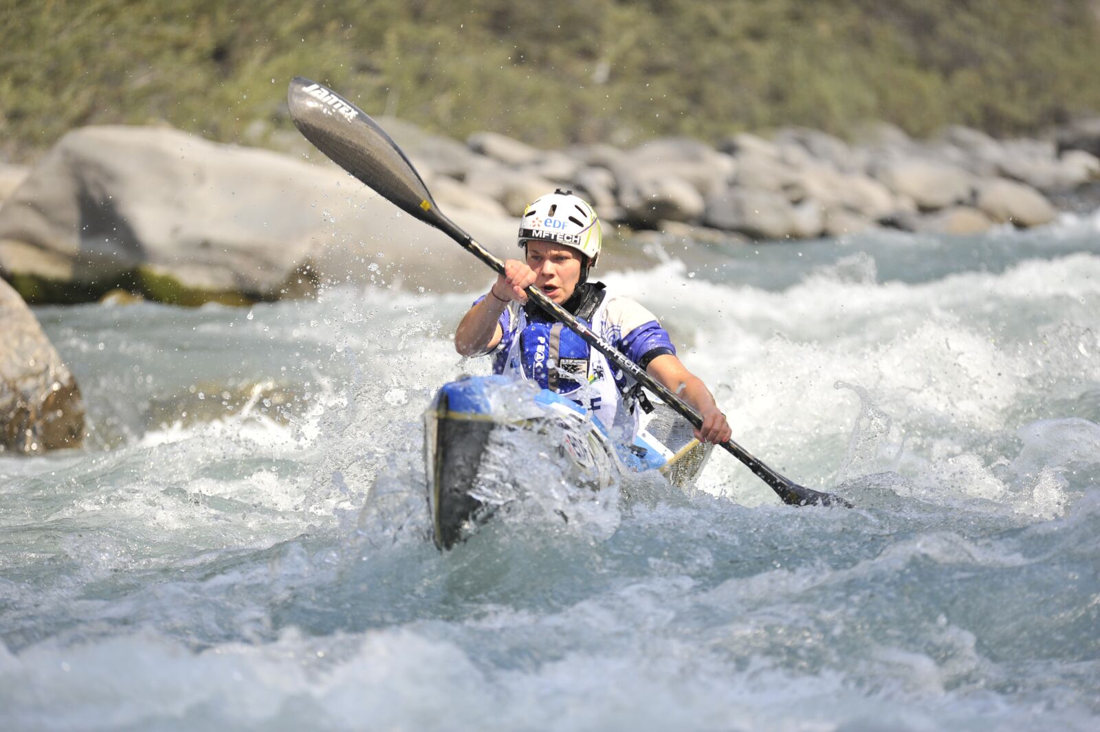 Nikon D700 sample photo. Kayak, canoe, ubaye photography