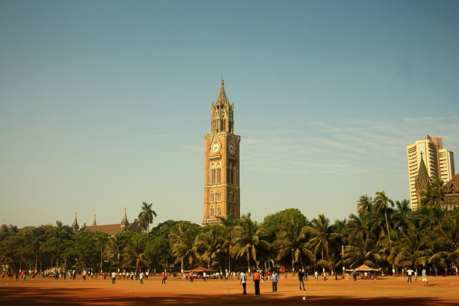 Canon EOS 1000D (EOS Digital Rebel XS / EOS Kiss F) sample photo. Clock, tower, victorian architecture photography