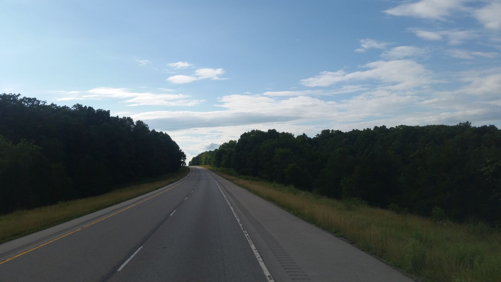 Samsung Galaxy S5 sample photo. Road, turning, trees photography