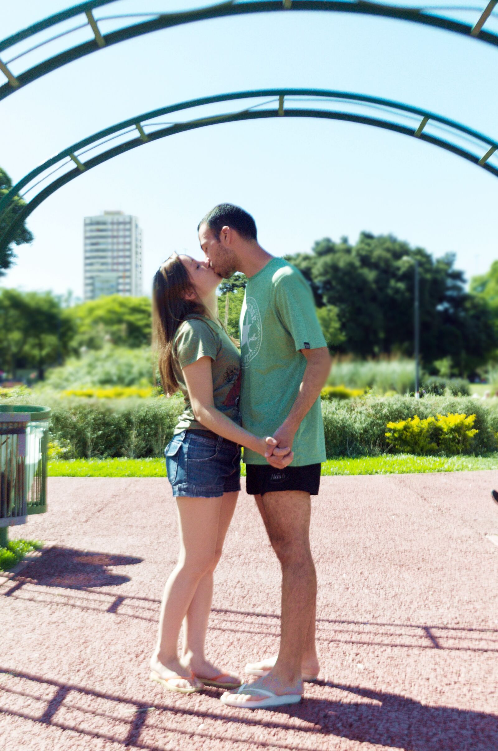 Nikon D3100 sample photo. Kiss, couple, love photography
