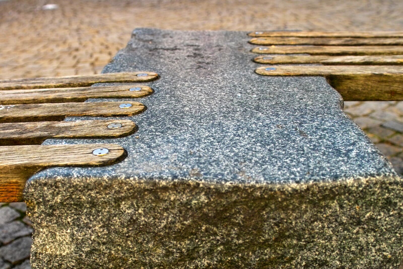 Sigma SD10 sample photo. Bank, still life, detail photography