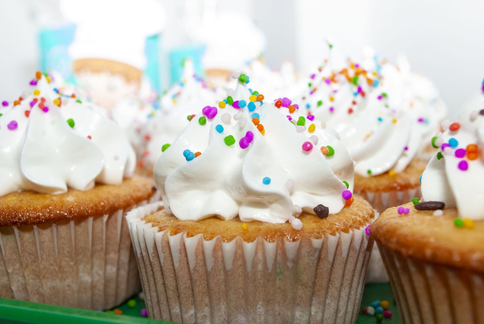 Nikon D3000 sample photo. Sweet, sugar, cake photography