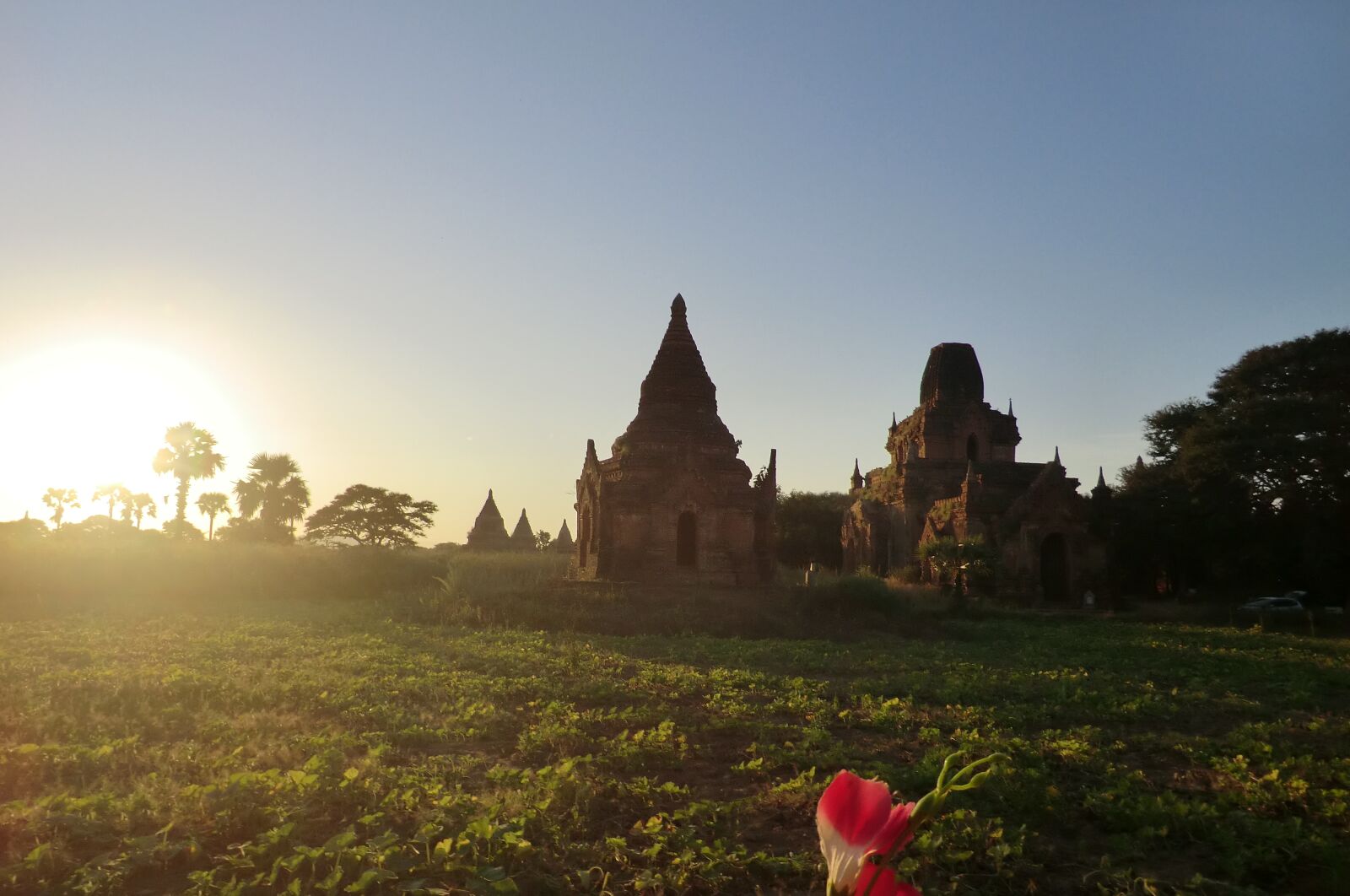 CASIO EX-H5 sample photo. Myanmar, bagan, stupa photography