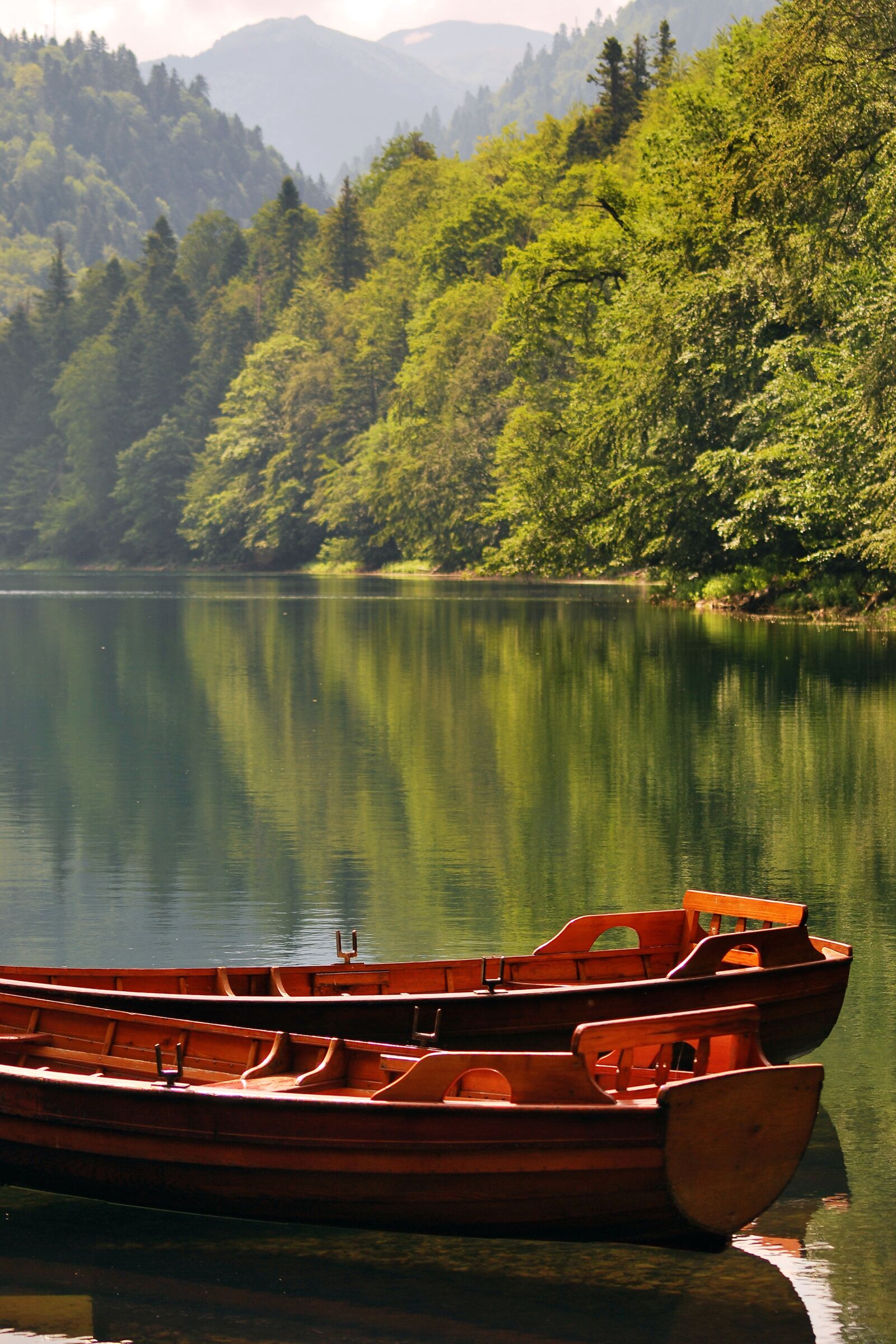 Nikon D60 sample photo. Lake, boat, water photography